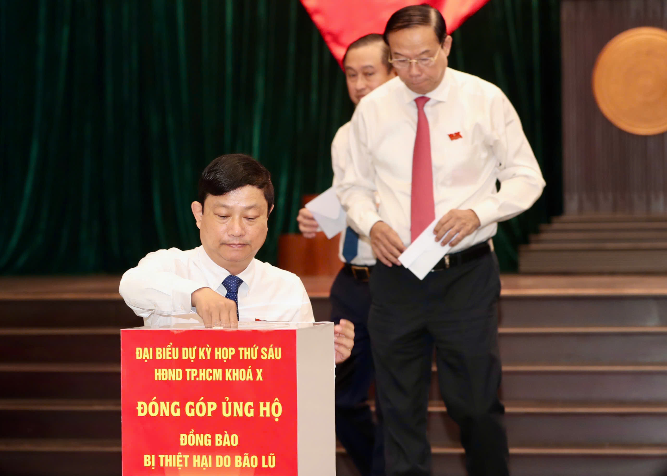 Hôm nay, HĐND TPHCM chất vấn Giám đốc Sở Xây dựng, Sở An toàn thực phẩm - Ảnh 3.