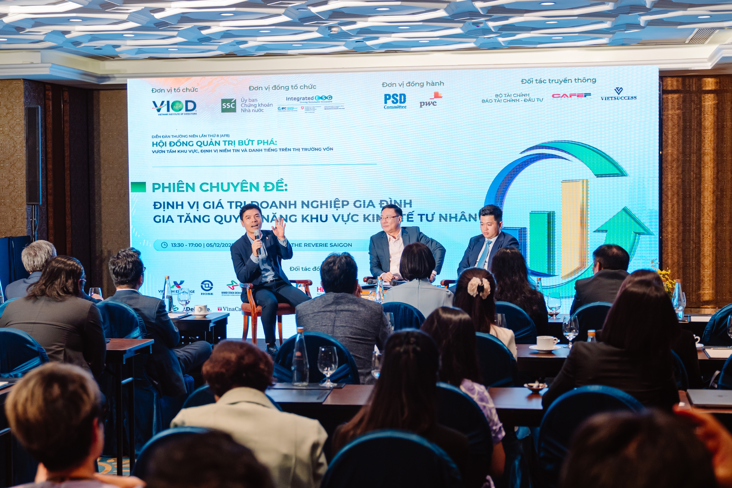 Hội đồng quản trị bứt ph&aacute;: &ldquo;Ch&igrave;a kh&oacute;a v&agrave;ng&rdquo; gi&uacute;p doanh nghiệp Việt vươn tầm thị trường vốn - Ảnh 2.