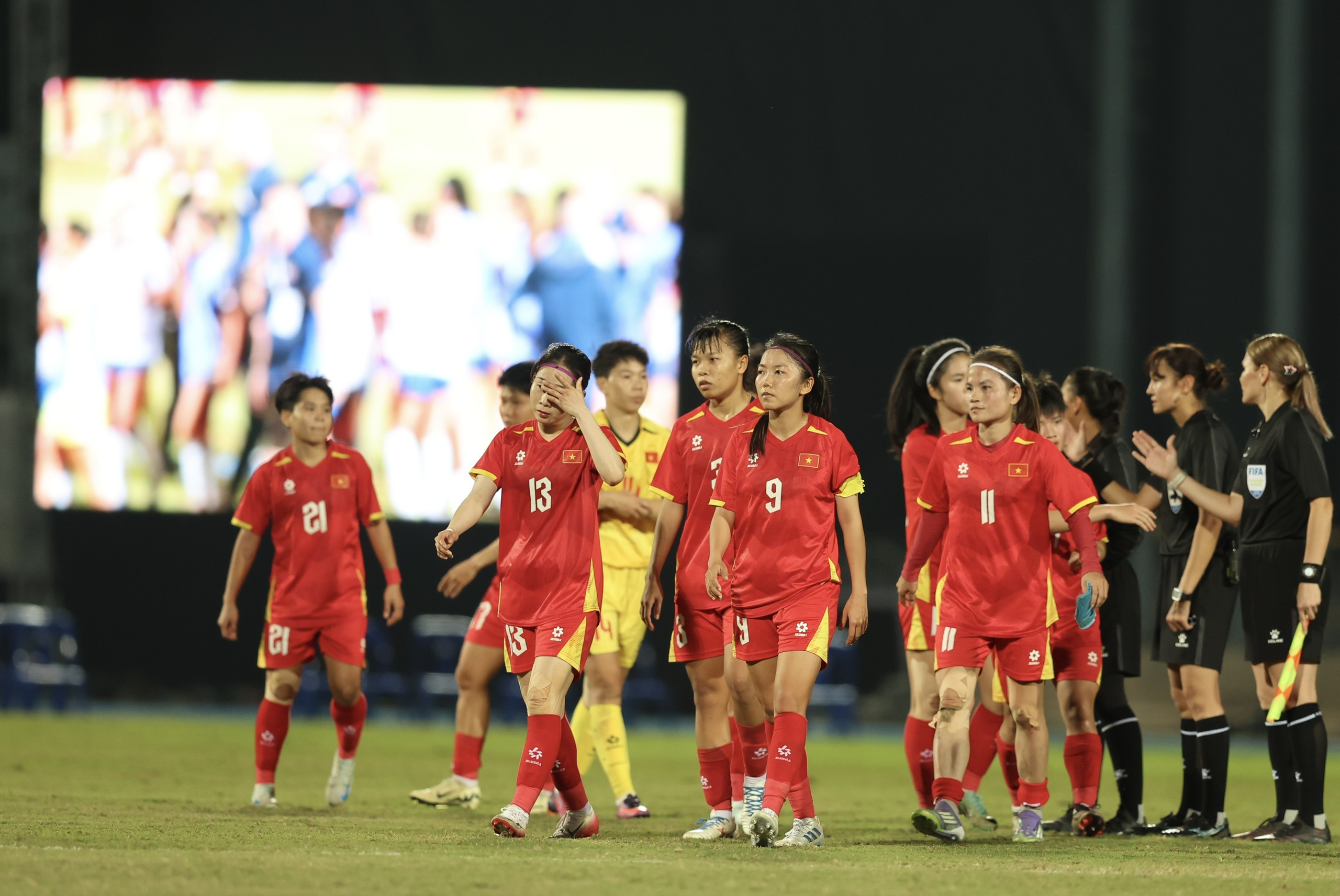 Tuyển nữ Việt Nam và nổi khổ ở SEA Games 33 - Ảnh 2.