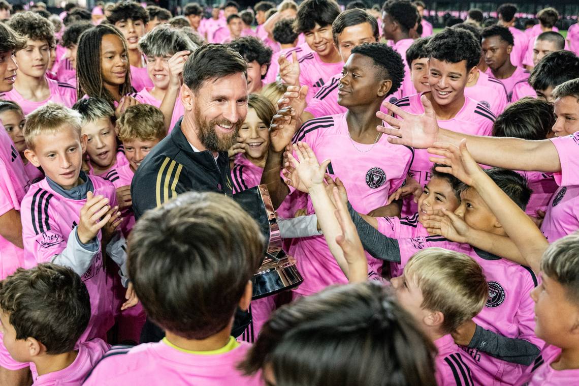 Messi: Kỷ lục v&agrave; con số đi&ecirc;n rồ với Inter Miami năm 2024- Ảnh 1.
