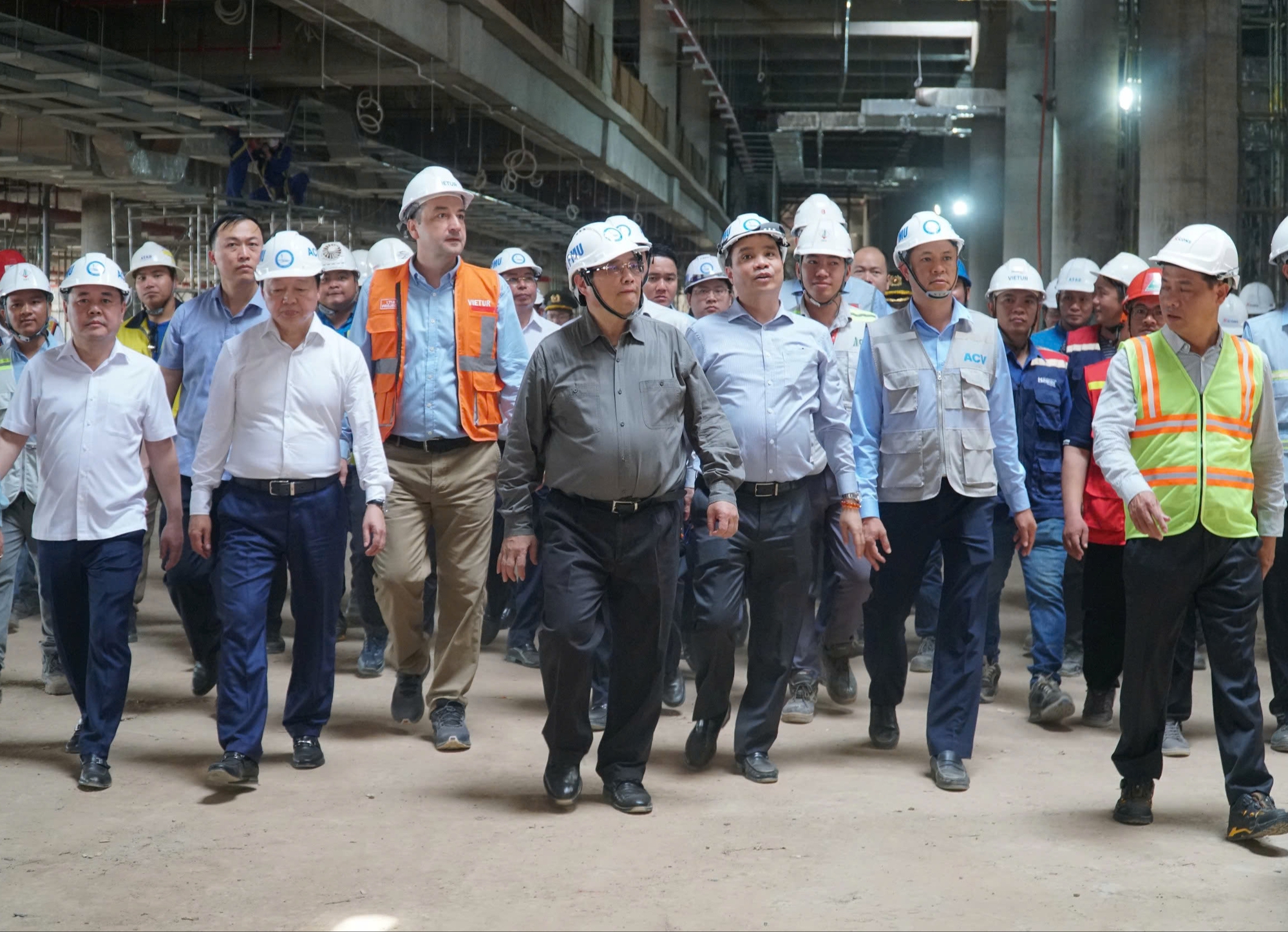 Thủ tướng Phạm Minh Ch&iacute;nh: Ho&agrave;n th&agrave;nh cơ bản s&acirc;n bay Long Th&agrave;nh v&agrave;o cuối năm 2025- Ảnh 1.