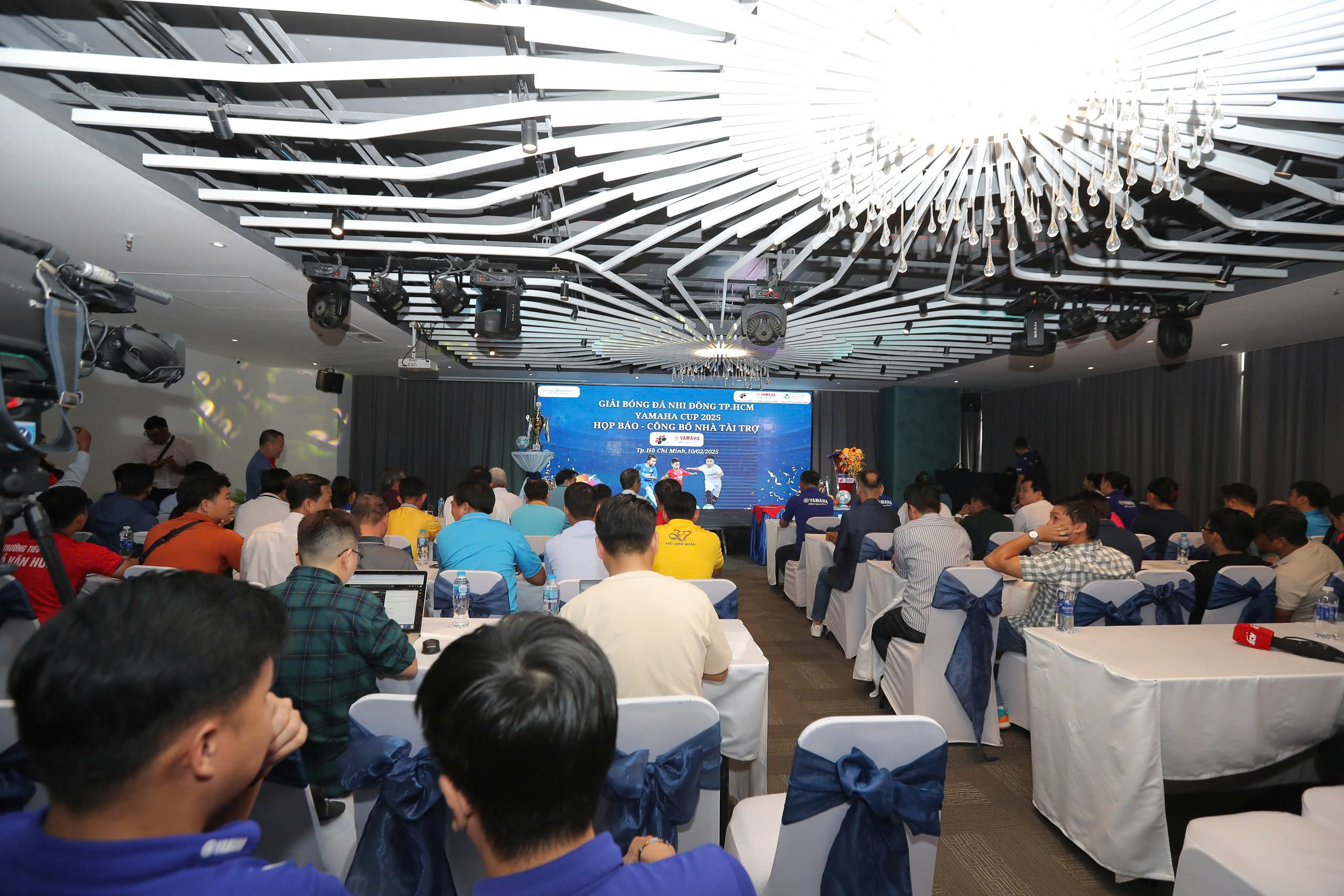 Chuẩn bị khởi tranh Giải B&oacute;ng đ&aacute; nhi đồng TP HCM - Yamaha Cup 2025- Ảnh 1.