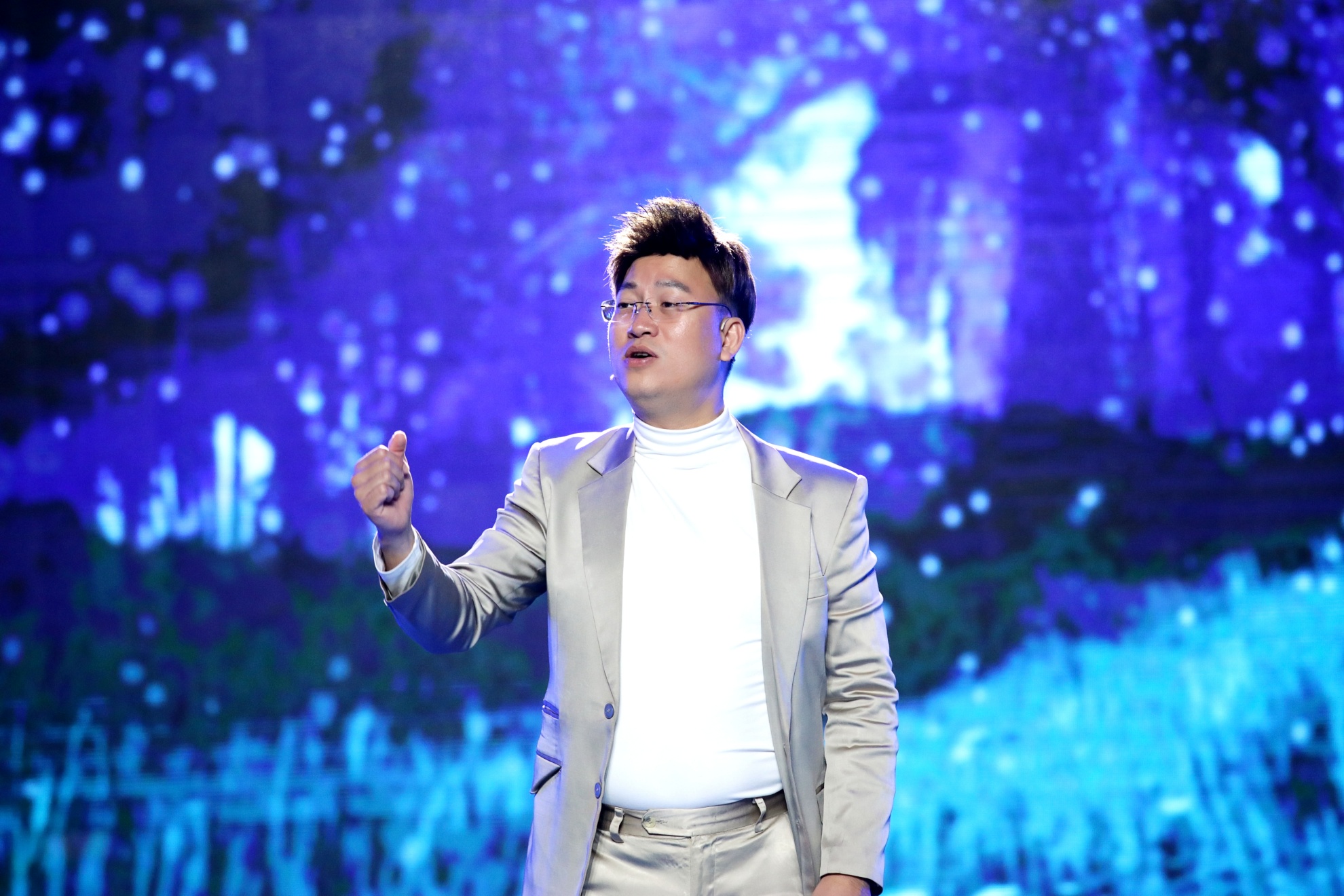 Sỹ Lu&acirc;n tiết lộ chưa từng ch&ecirc; show n&agrave;o- Ảnh 1.