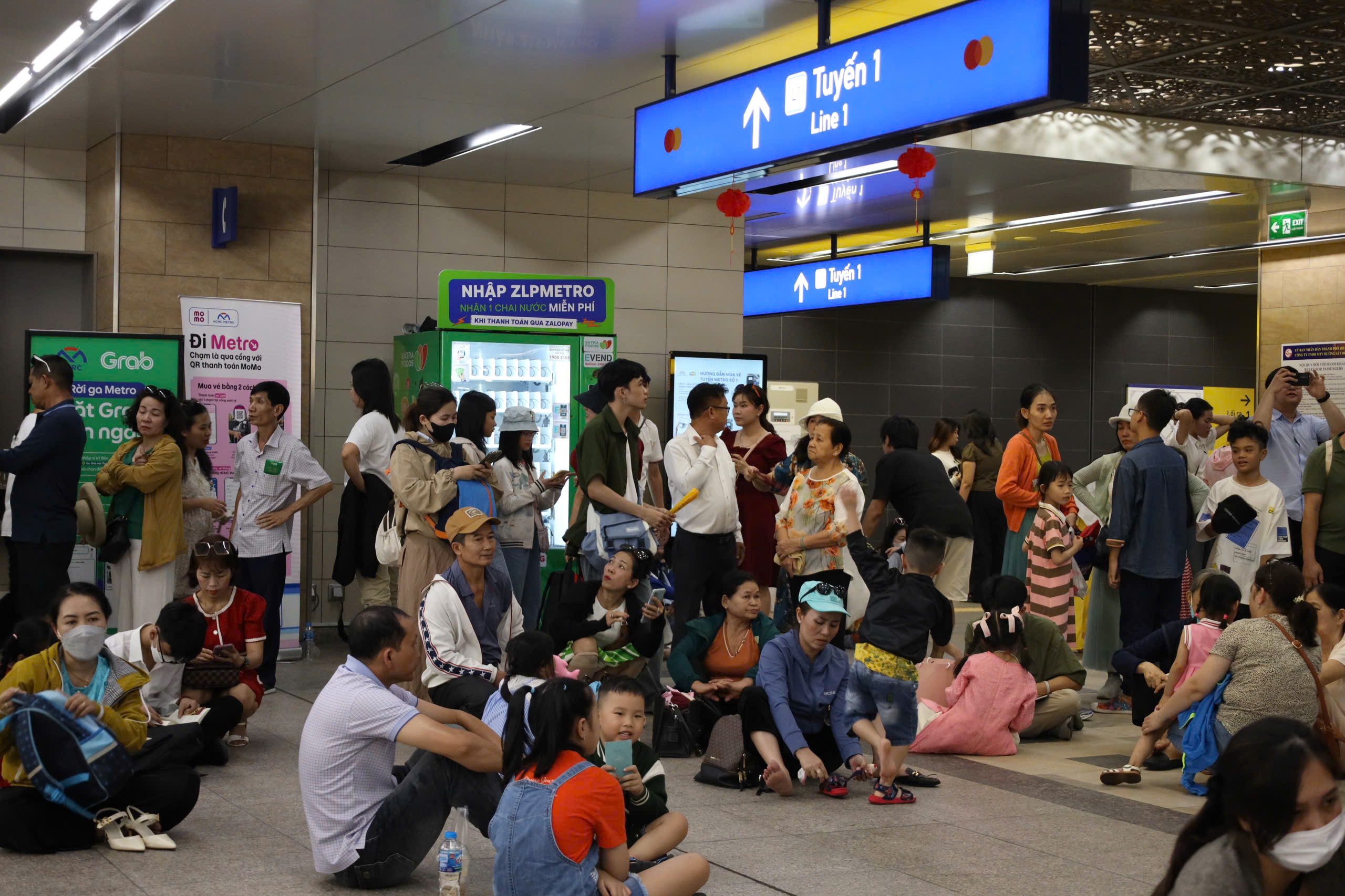Metro TP HCM: Vướng mắc n&agrave;o chưa được gỡ?- Ảnh 1.
