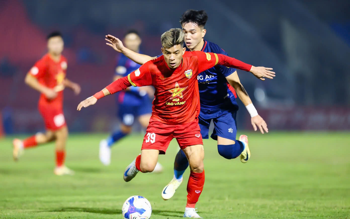 V-League: Gay cấn ở nh&oacute;m cuối