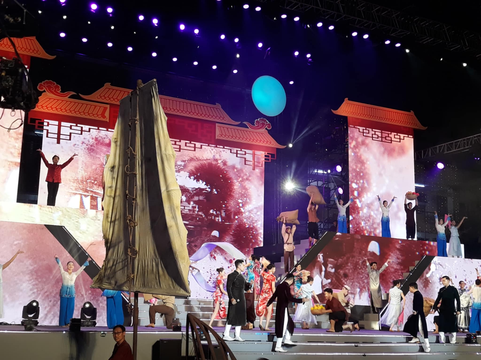 Rộn r&agrave;ng Đ&ecirc;m hội Nguy&ecirc;n ti&ecirc;u &ndash; Xu&acirc;n Ất Tỵ 2025- Ảnh 7.