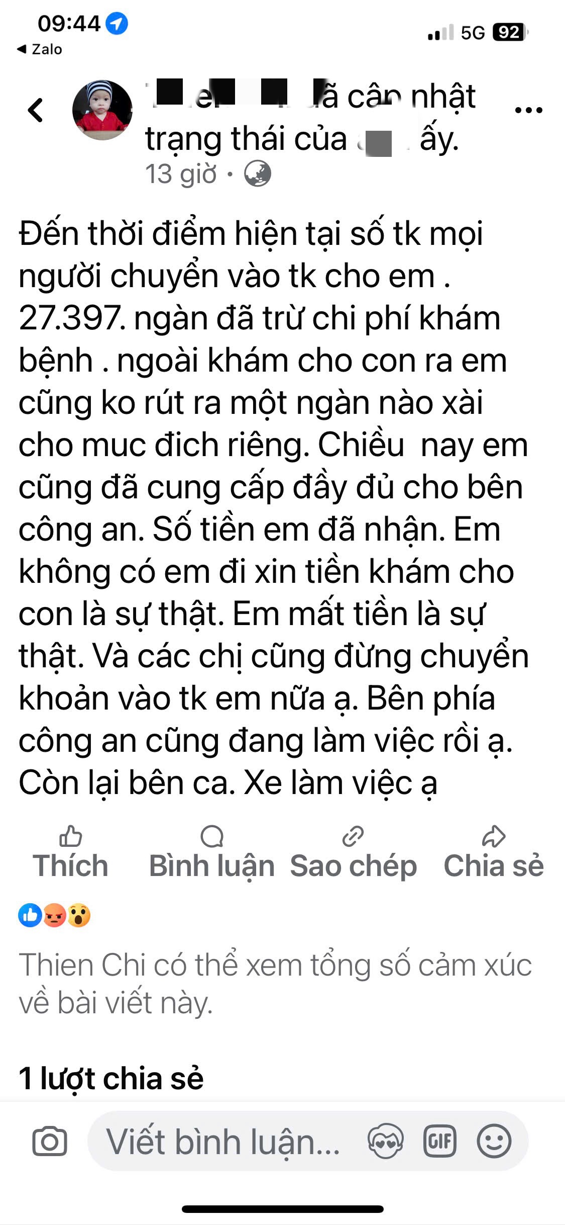 Người phụ nữ &ocirc;m con kh&oacute;c cầu cứu trước bệnh viện y&ecirc;u cầu dừng chuyển tiền hỗ trợ- Ảnh 2.