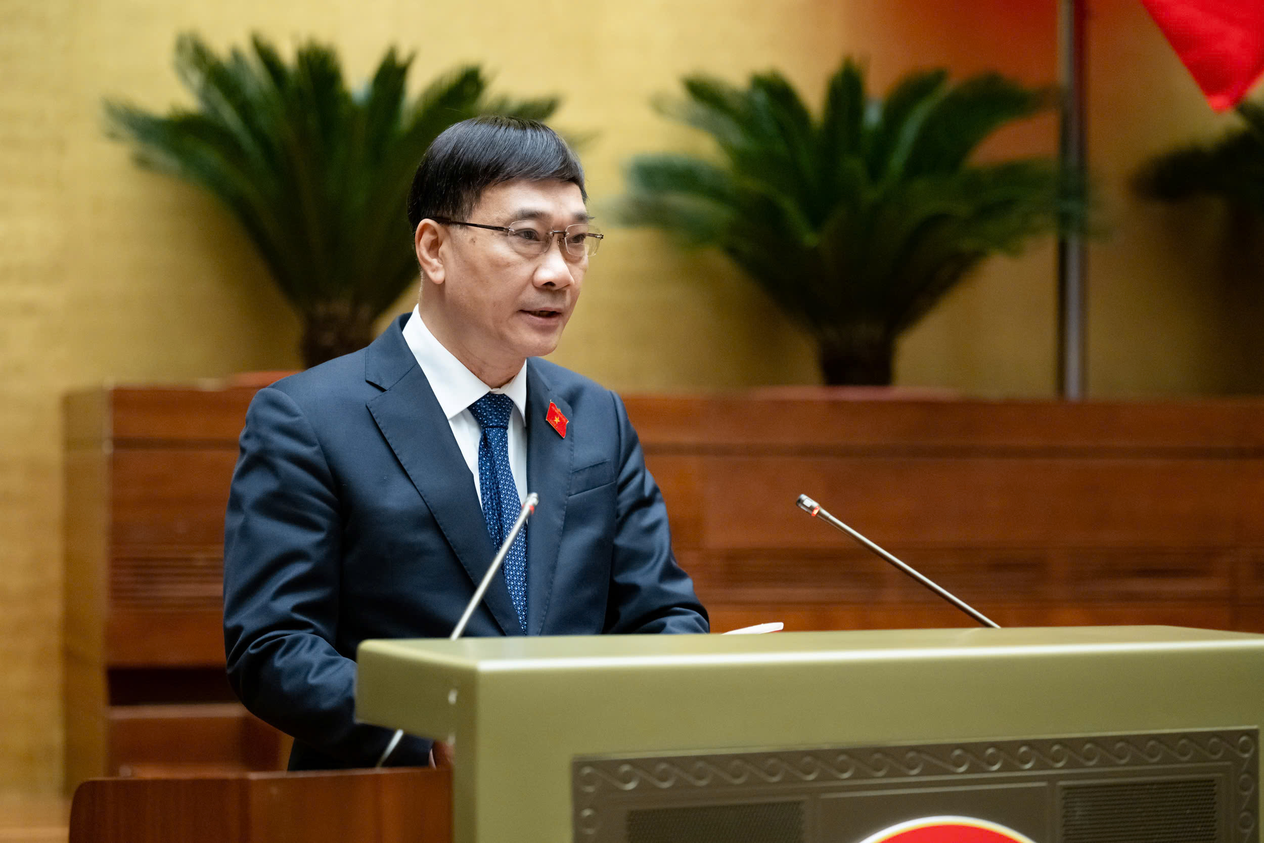 Ch&iacute;nh phủ tr&igrave;nh Quốc hội điều chỉnh mục ti&ecirc;u tăng trưởng GDP 8% trở l&ecirc;n- Ảnh 2.