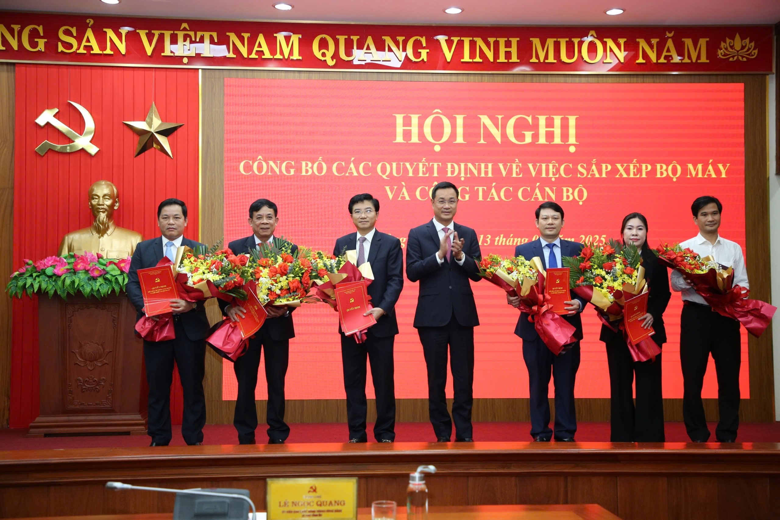 Quảng B&igrave;nh: Kiện to&agrave;n bộ m&aacute;y, điều động bổ nhiệm nhiều nh&acirc;n sự chủ chốt- Ảnh 3.