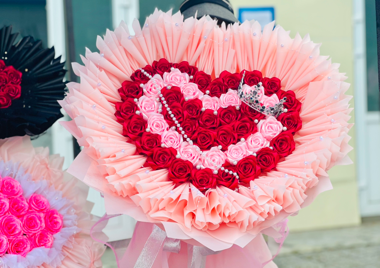 Baby three phi&ecirc;n bản Valentine: Gi&aacute; hơn 600.000 đồng vẫn lắm người mua- Ảnh 12.