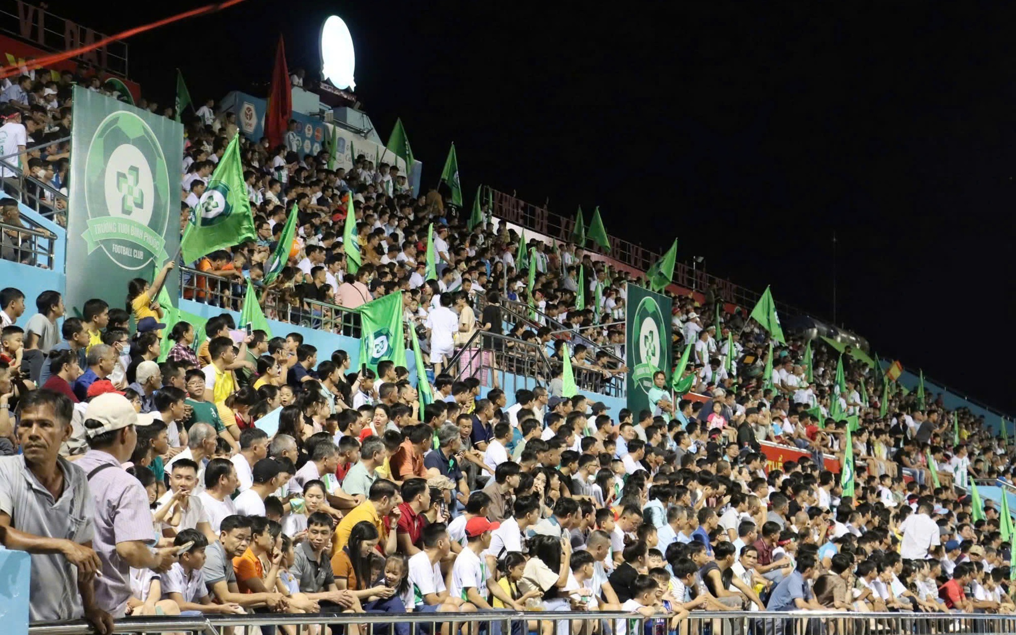 CLB Bình Phước và PVF-CAND tranh suất play-off thăng hạng- Ảnh 2.