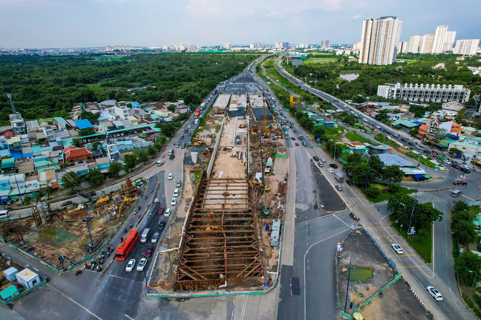 Những c&ocirc;ng tr&igrave;nh mang kh&aacute;t vọng vươn xa: Biểu tượng của sự đổi mới- Ảnh 3.