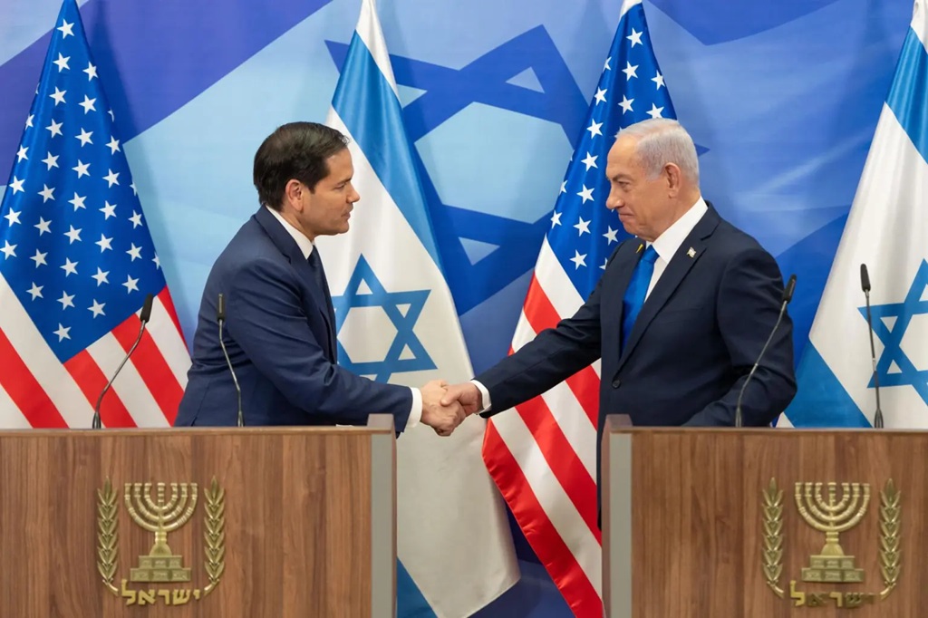 Israel tuy&ecirc;n bố c&ugrave;ng Tổng thống Trump "chống lại Iran", biến Gaza th&agrave;nh khu nghỉ dưỡng- Ảnh 1.