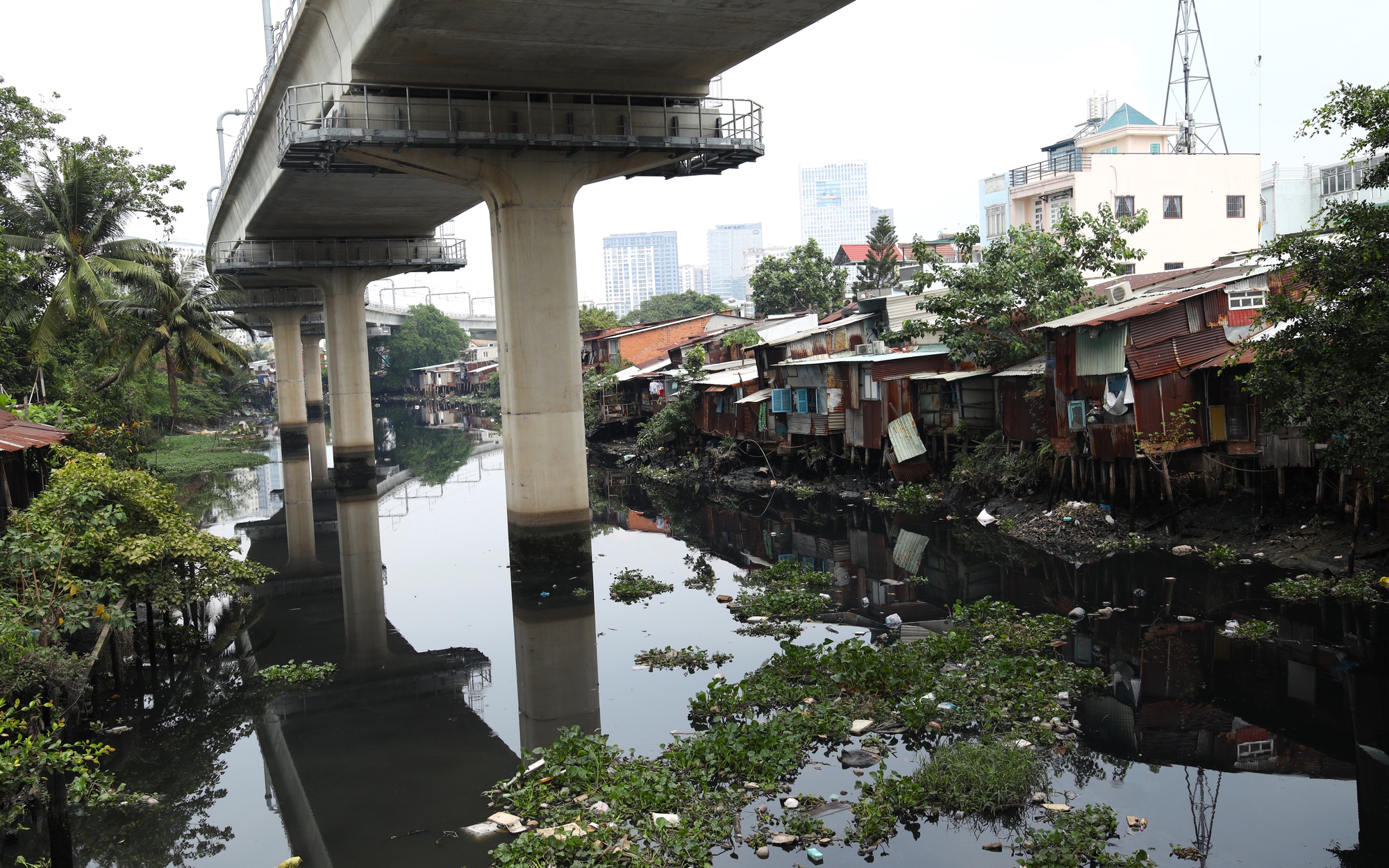 Kỳ vọng "siêu đề án" di dời nhà ven kênh, rạch