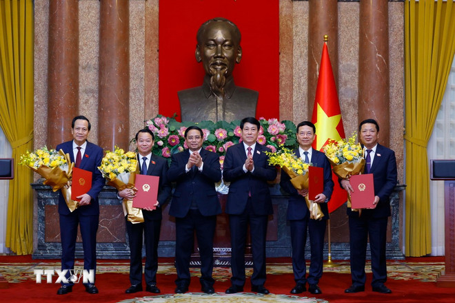 Chủ tịch nước Lương Cường trao quyết định bổ nhiệm 2 Ph&oacute; Thủ tướng v&agrave; 4 Bộ trưởng- Ảnh 3.