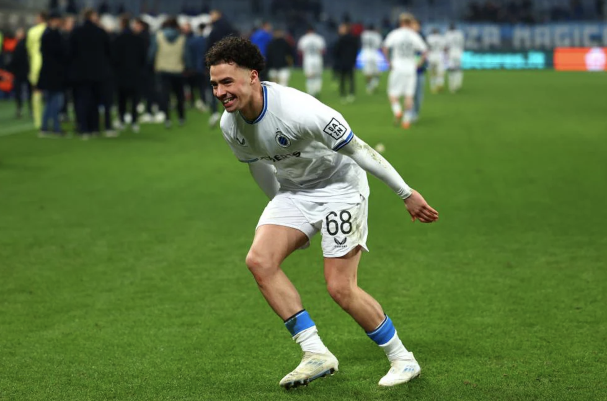 Atalanta thua tan t&aacute;c, AC Milan dừng bước v&ograve;ng play-off Champions League- Ảnh 2.