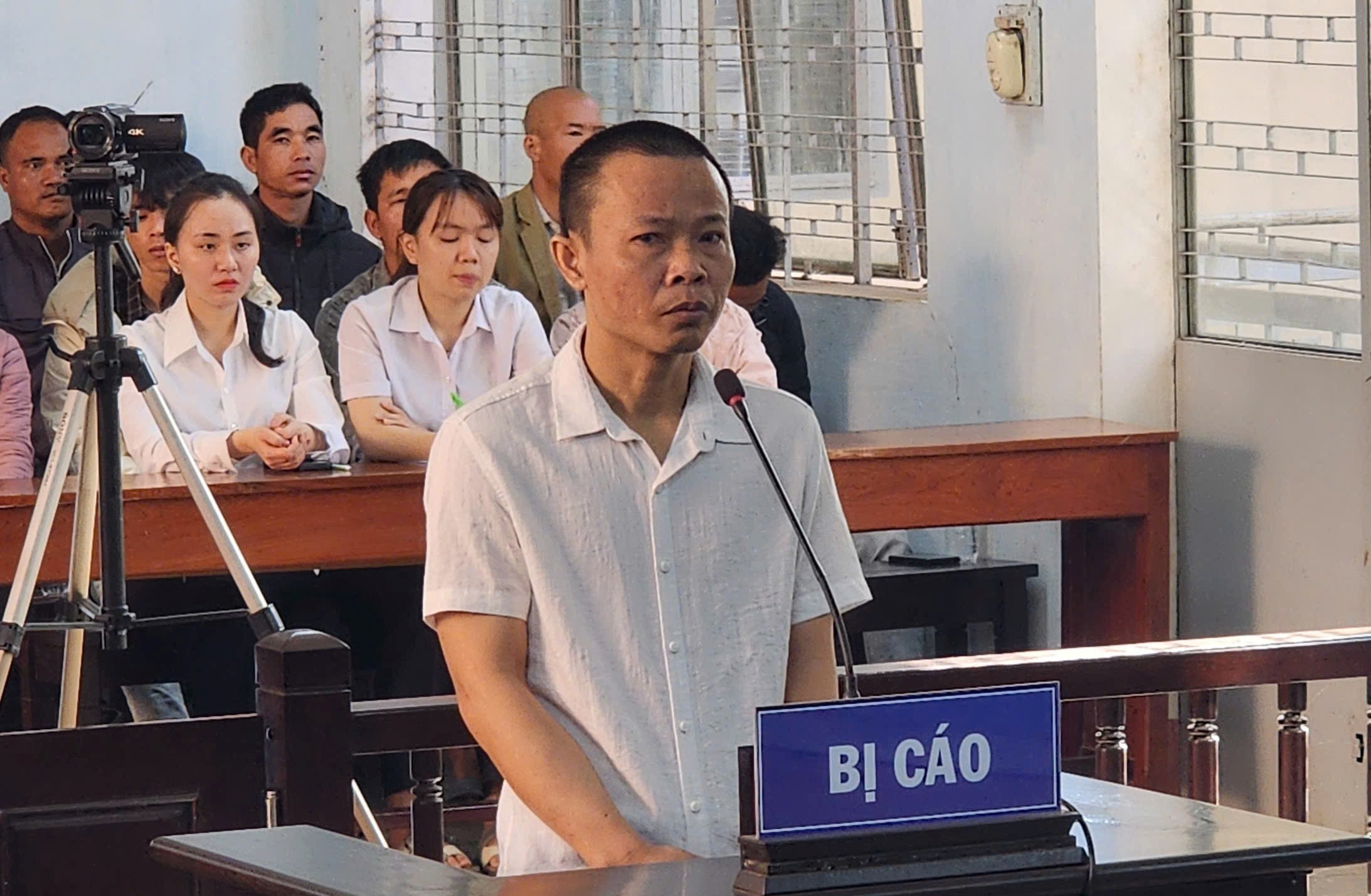 T&ocirc;ng chết 3 người trong 1 gia đ&igrave;nh, t&agrave;i xế dương t&iacute;nh ma t&uacute;y l&atilde;nh 10 năm t&ugrave;- Ảnh 1.