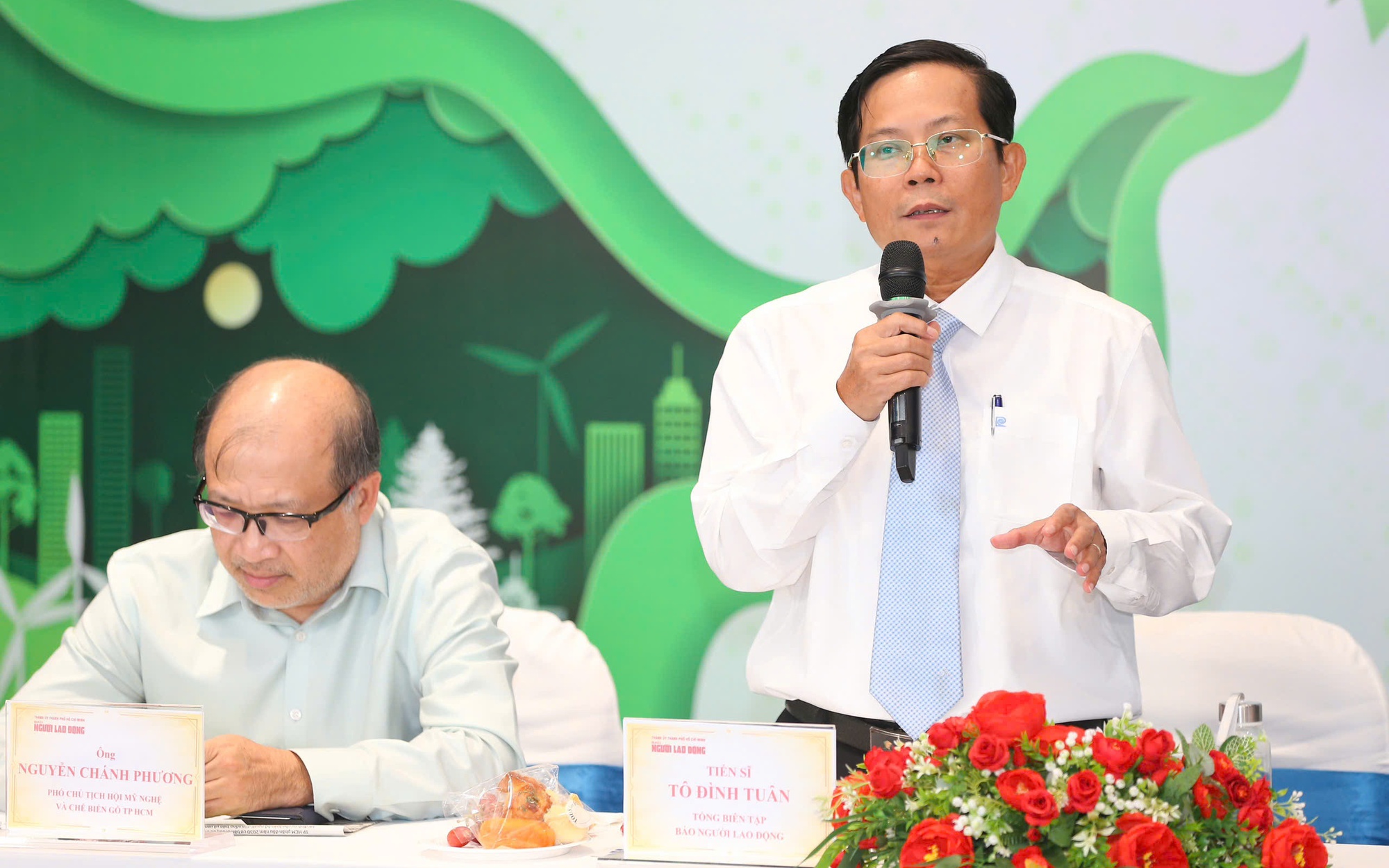 Tọa đ&agrave;m 