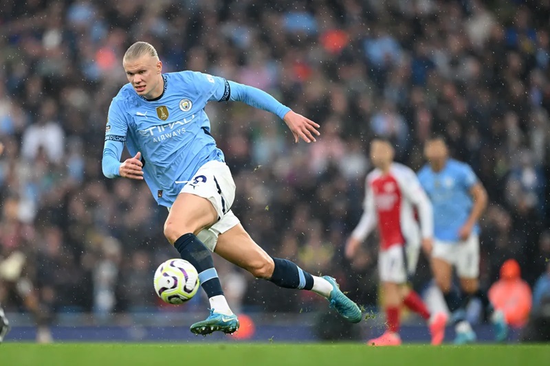 Soi tỉ số trận Arsenal - Manchester City: Tranh suất đua v&ocirc; địch với Liverpool- Ảnh 1.