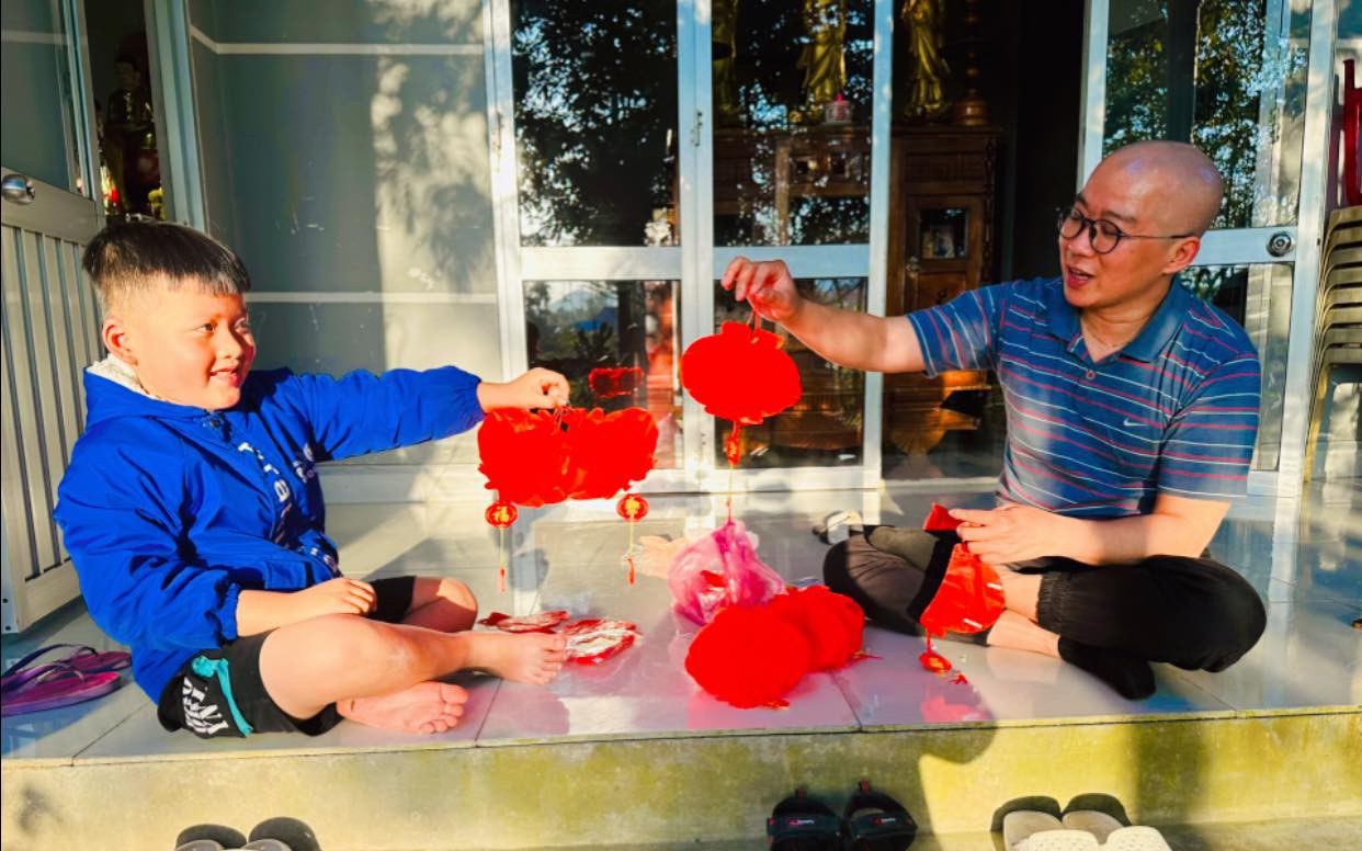Cuộc thi viết  "TẾT THỜI SỐ”: Không thể mất gốc, chớ bàn lùi mà quên nếp nhà