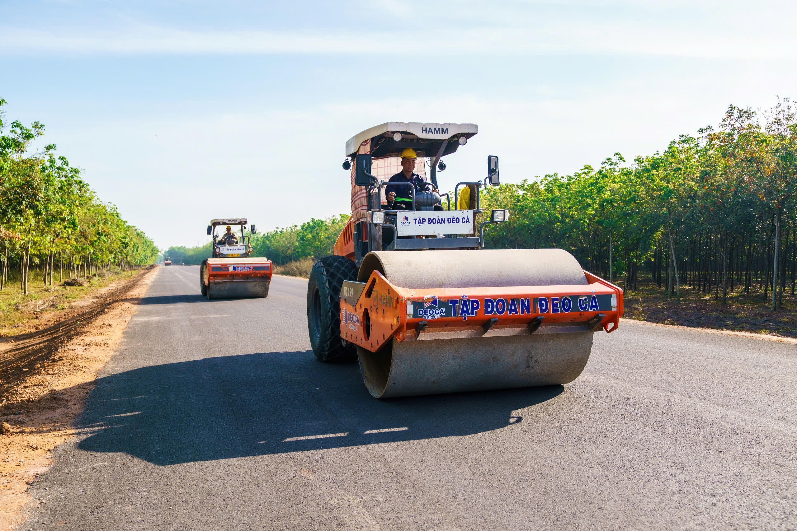 Cận cảnh đường Hồ Ch&iacute; Minh qua tỉnh B&igrave;nh Dương dự kiến th&ocirc;ng xe kỹ thuật dịp 30-4- Ảnh 5.
