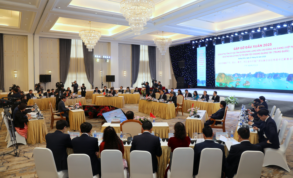 Gặp gỡ đầu Xu&acirc;n 2025 giữa l&atilde;nh đạo địa phương của Việt Nam v&agrave; Trung Quốc- Ảnh 1.