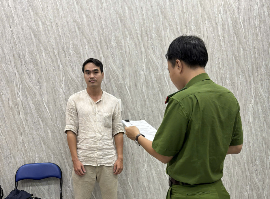 C&ocirc;ng an TP HCM bắt gi&aacute;m đốc C&ocirc;ng ty NTTC- Ảnh 1.