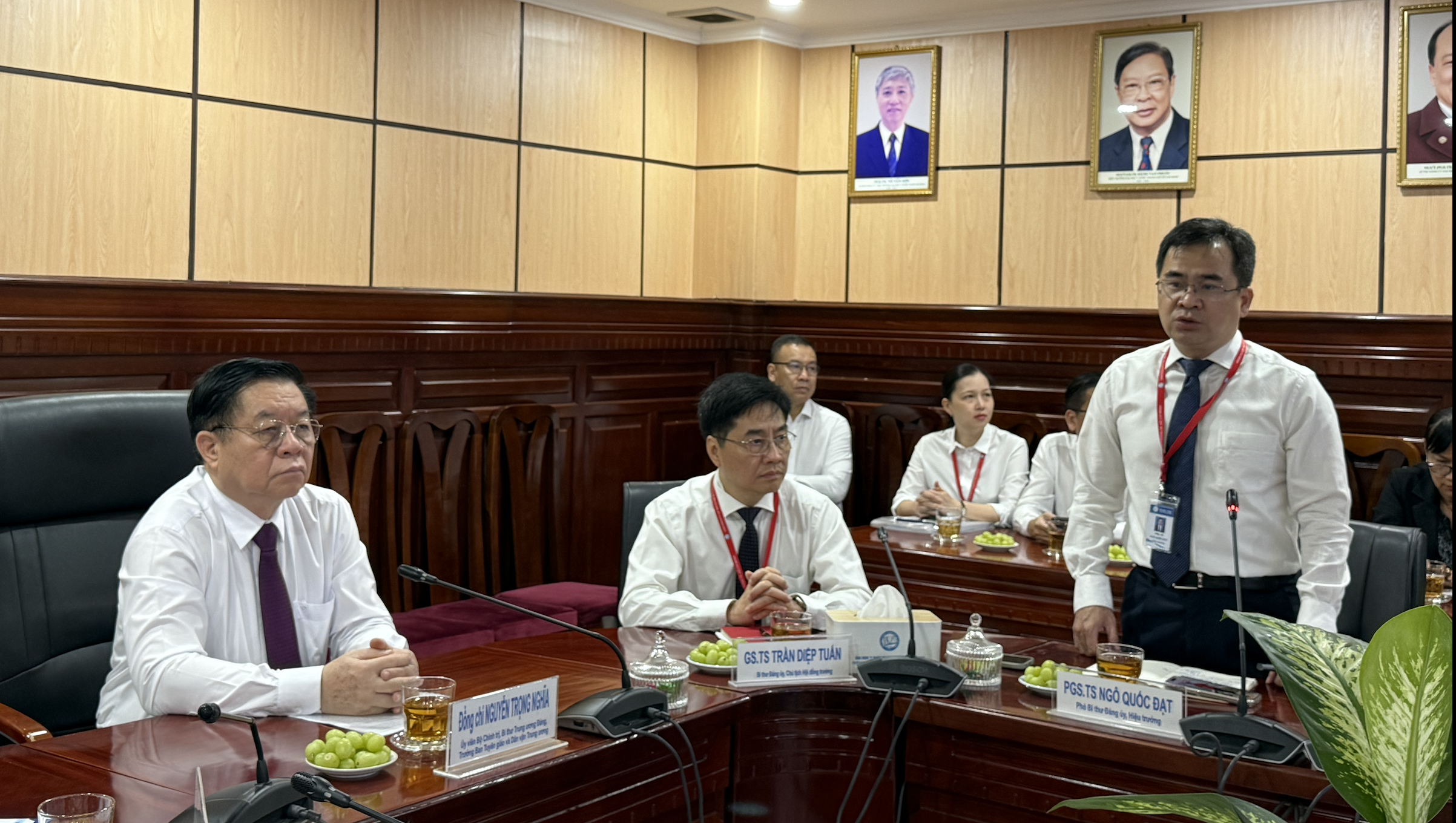 Trường ĐH Y Dược TP HCM c&oacute; những đ&oacute;ng g&oacute;p rất lớn cho c&ocirc;ng t&aacute;c đ&agrave;o tạo- Ảnh 1.