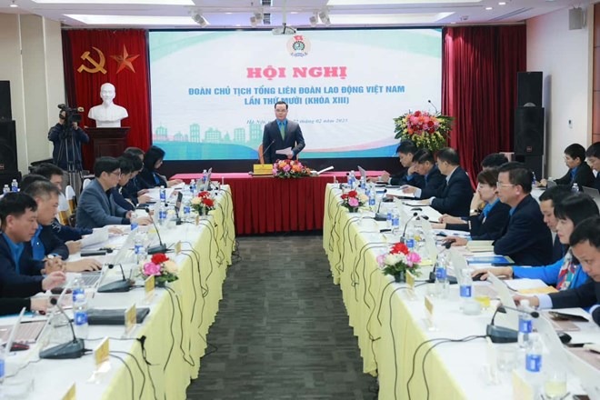 Tập trung nguồn lực để chăm lo cho đo&agrave;n vi&ecirc;n, người lao động- Ảnh 1.