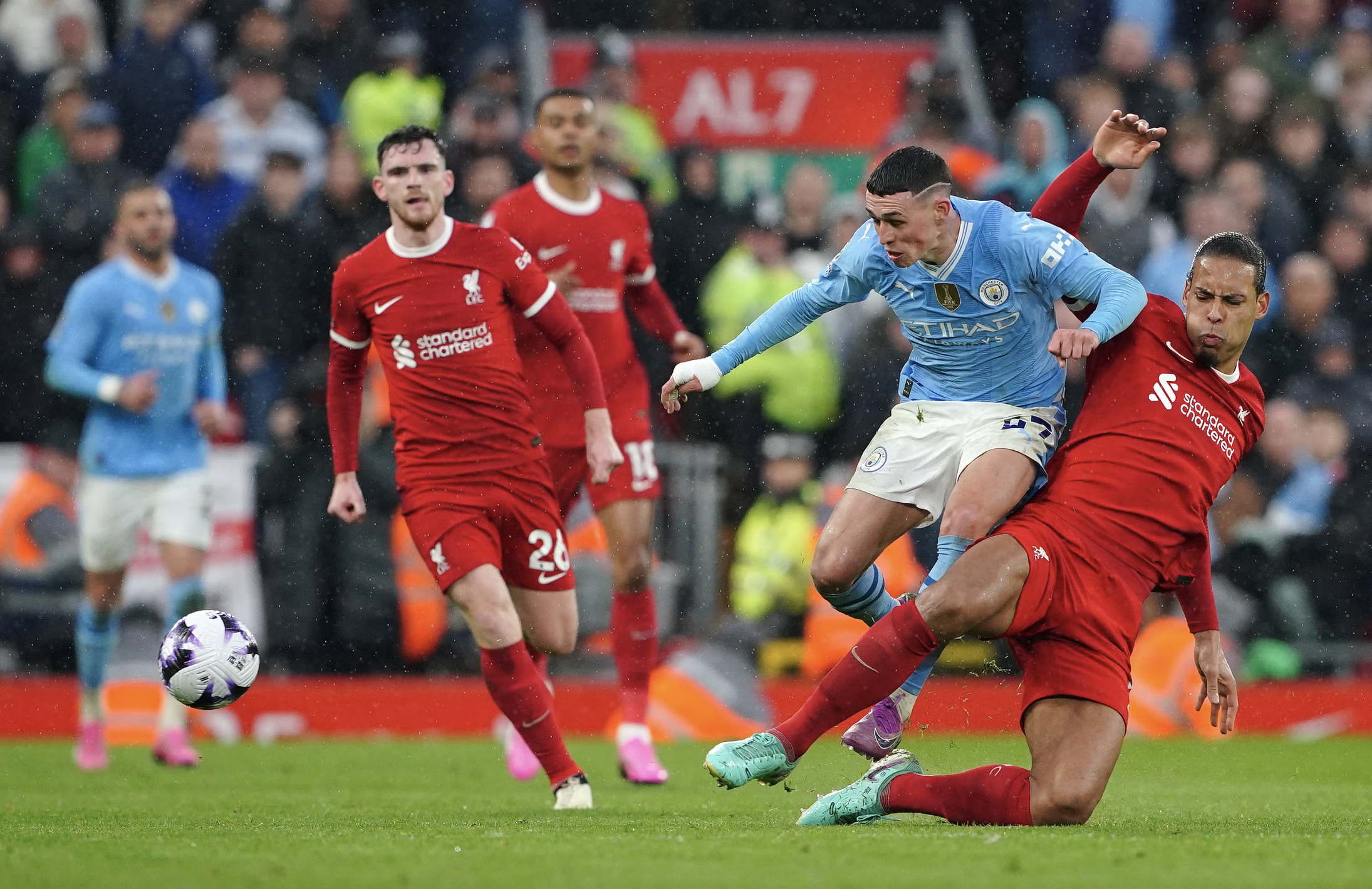 Man City vớt v&aacute;t danh dự trước Liverpool?- Ảnh 1.