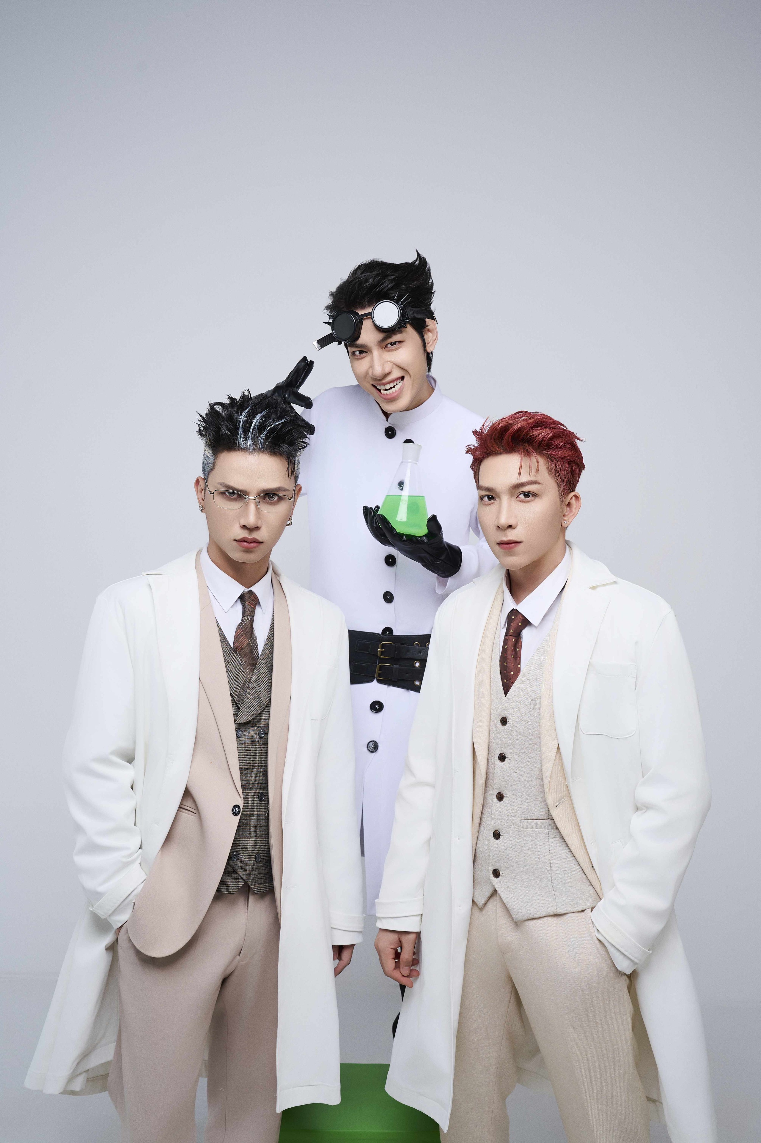 Neko Lê trổ tài rap nhanh như gió
- Ảnh 1.