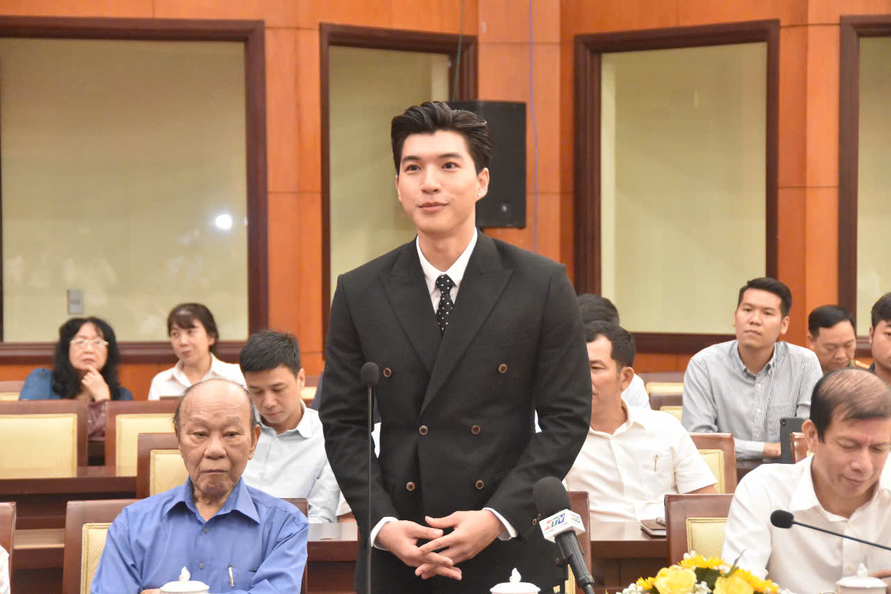 Tạo m&ocirc;i trường thuận lợi để văn nghệ sĩ, ph&oacute;ng vi&ecirc;n, bi&ecirc;n tập vi&ecirc;n ph&aacute;t huy khả năng s&aacute;ng tạo- Ảnh 4.