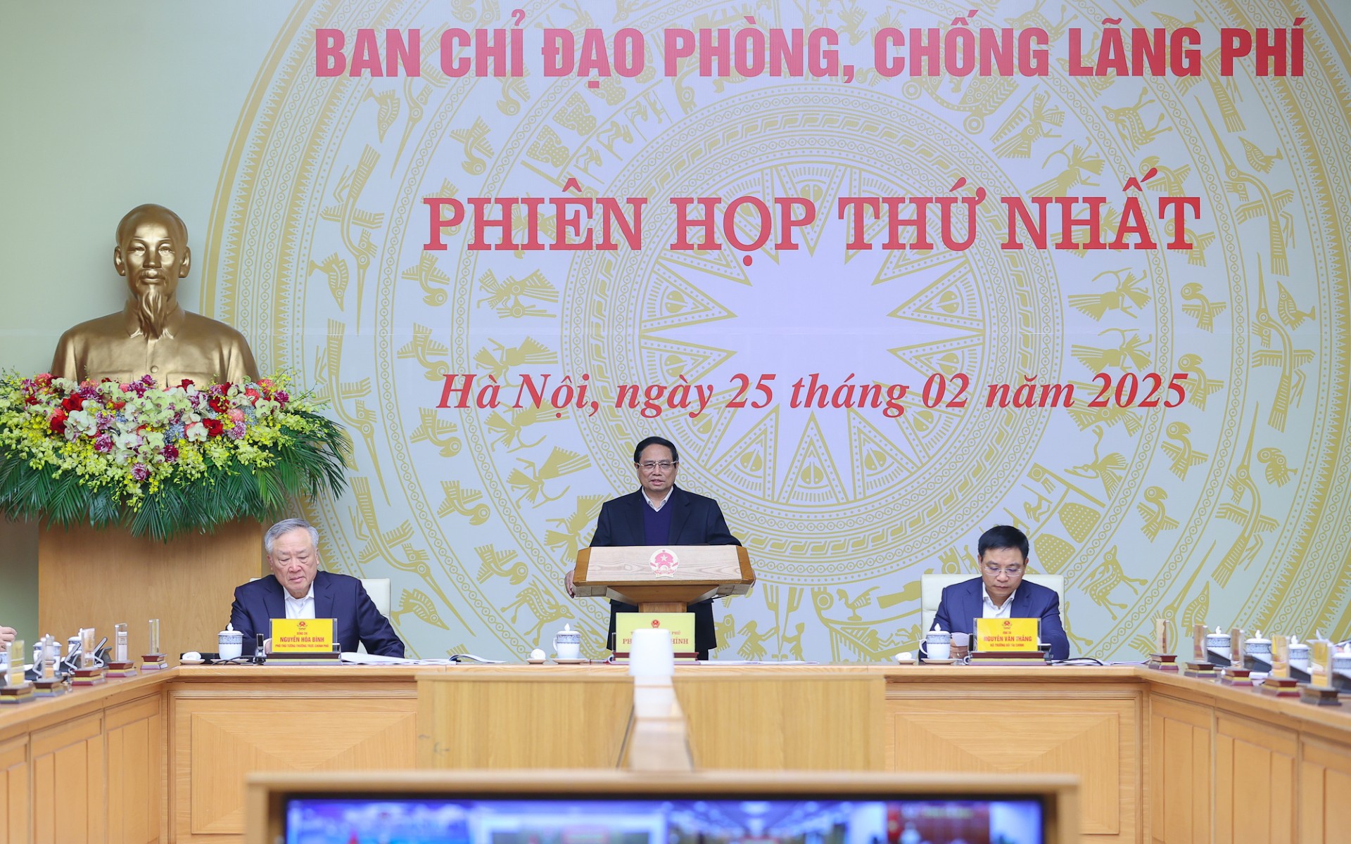 Phòng chống lãng phí liên tục và không giới hạn