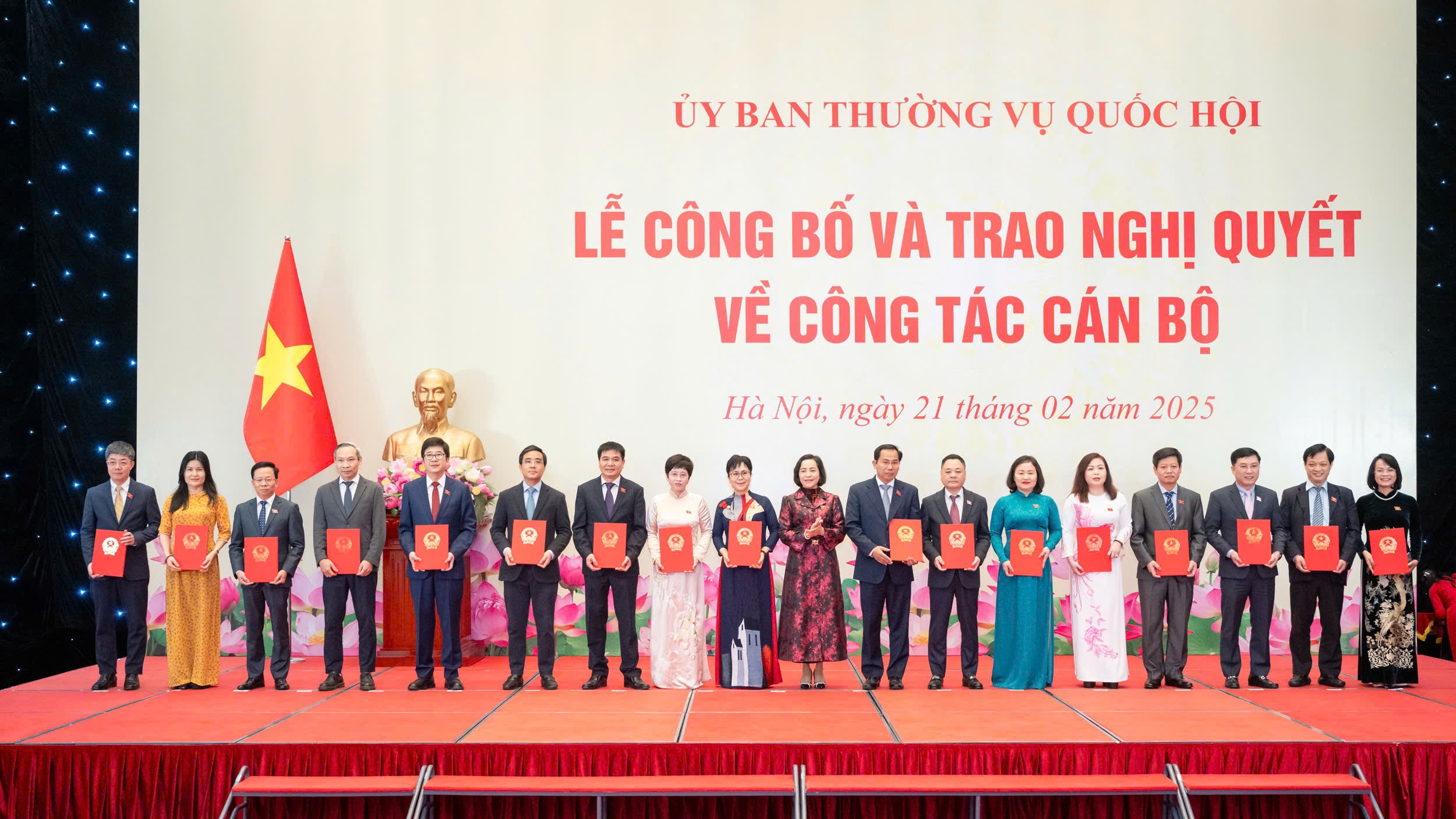 Danh s&aacute;ch c&aacute;c ph&oacute; chủ nhiệm v&agrave; ủy vi&ecirc;n chuy&ecirc;n tr&aacute;ch c&aacute;c ủy ban của Quốc hội- Ảnh 1.