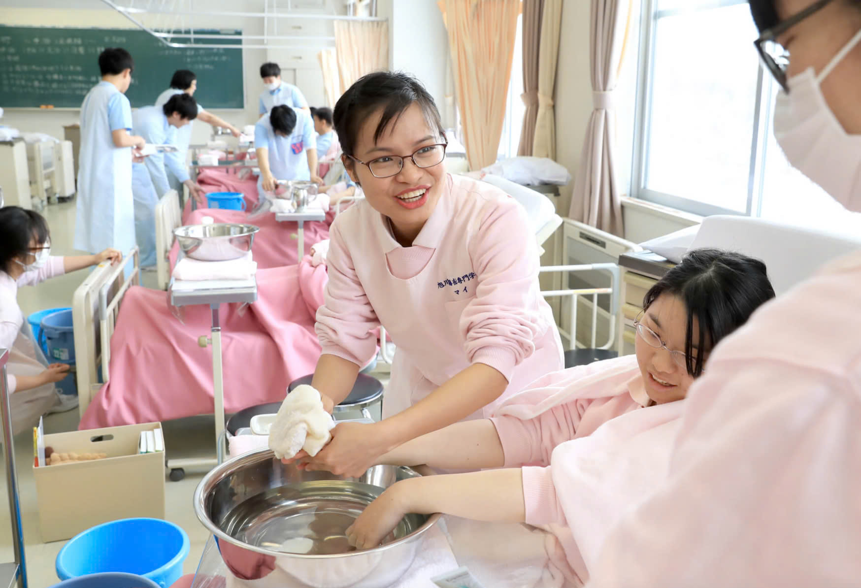 Nhiều doanh nghiệp đẩy mạnh đ&agrave;o tạo nghề cho người lao động trước khi ph&aacute;i cử