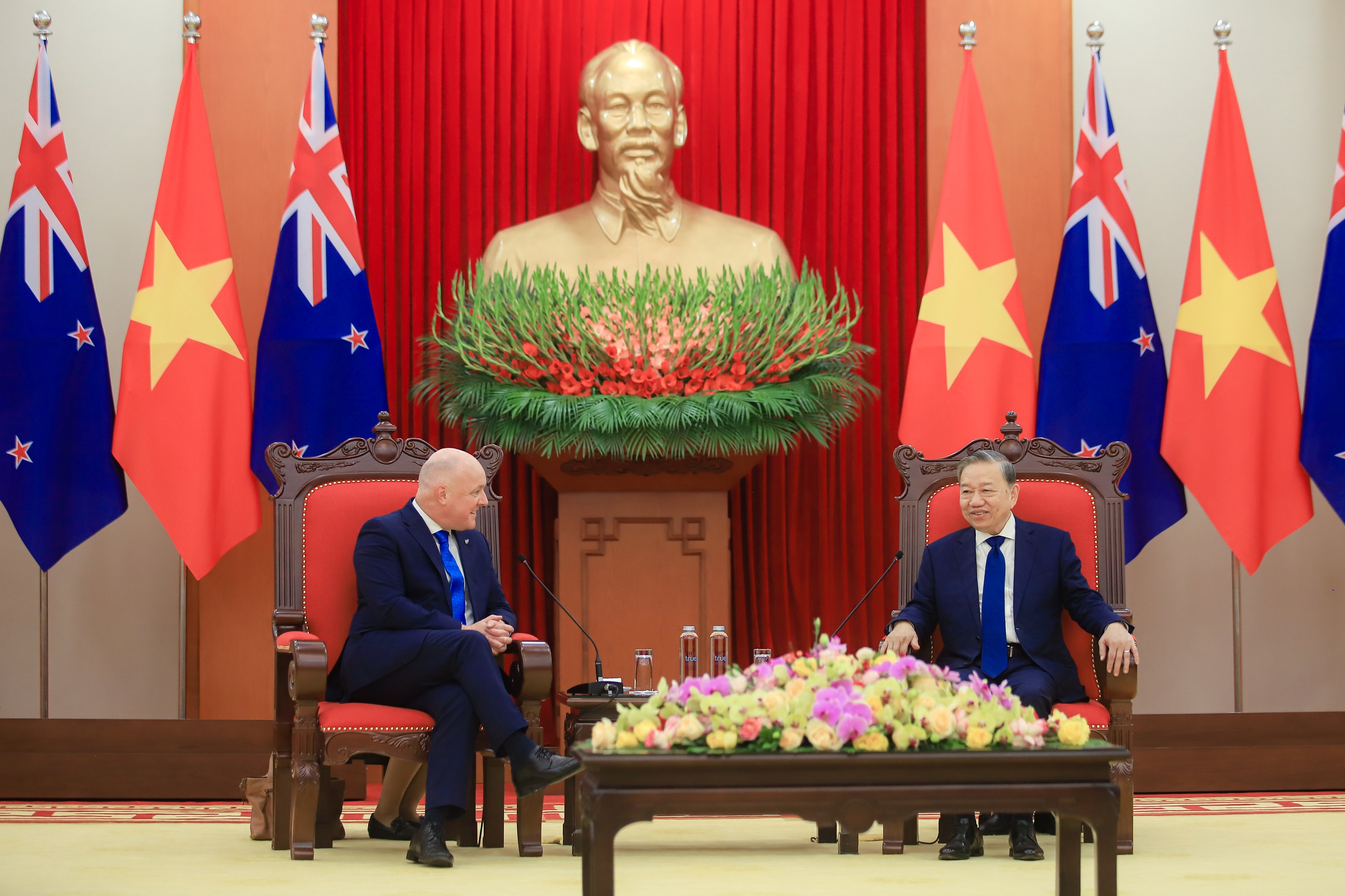 Tr&acirc;n trọng mời Tổng B&iacute; thư T&ocirc; L&acirc;m thăm New Zealand- Ảnh 3.