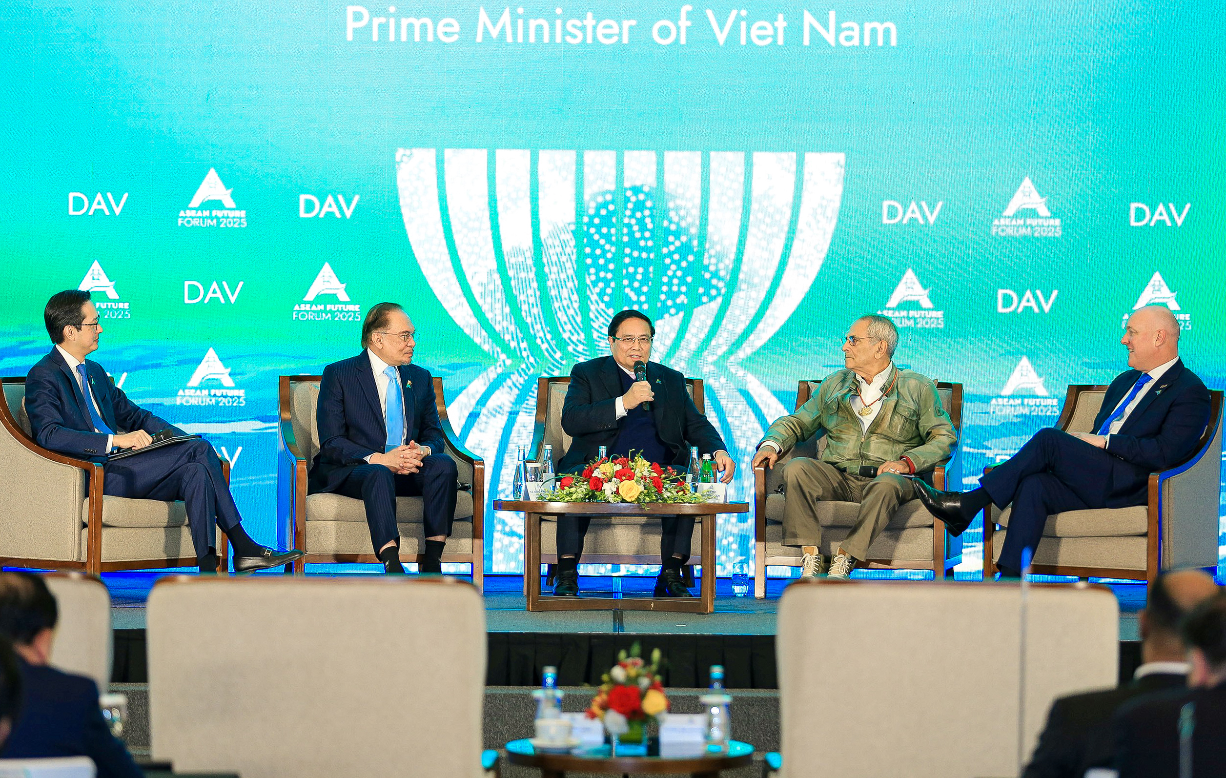 Thủ tướng: C&aacute;c nước phải c&oacute; thực lực để tự chủ chiến lược- Ảnh 4.