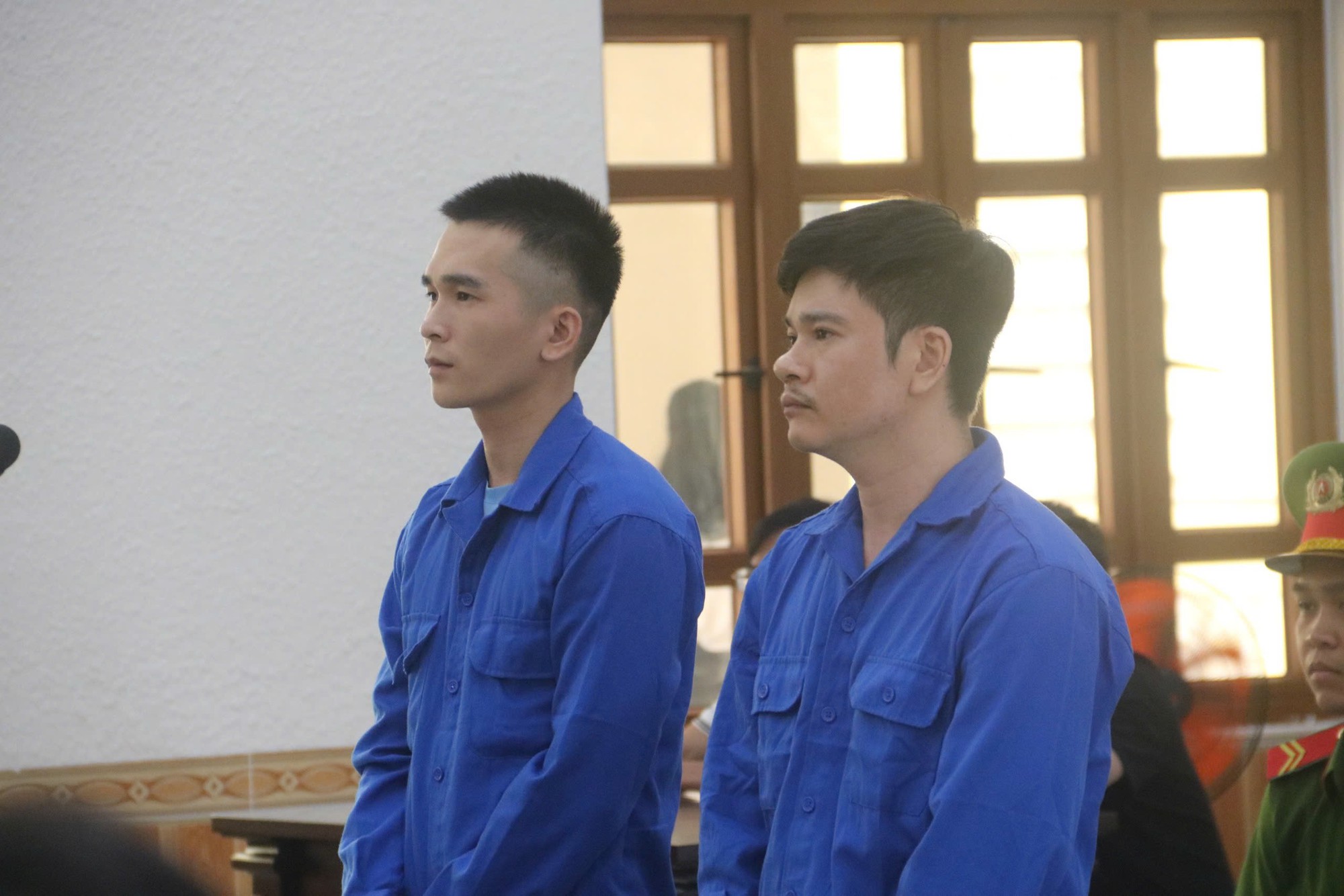 Cựu thượng &uacute;y c&ocirc;ng an d&ugrave;ng nhục h&igrave;nh dẫn đến chết người bị tuy&ecirc;n phạt 9 năm t&ugrave; - Ảnh 1.