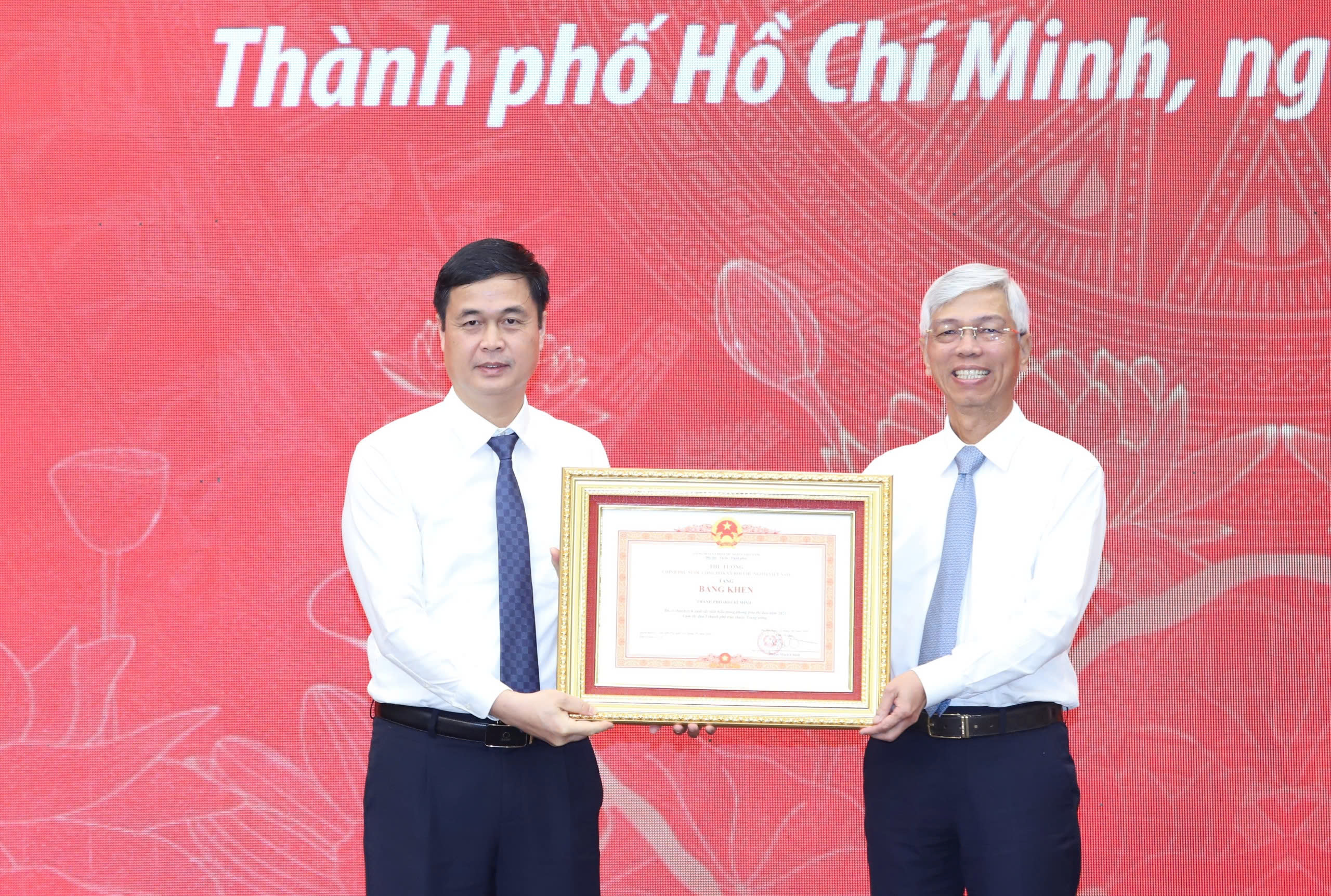 Chủ tịch Nguyễn Văn Được: Đặt kh&aacute;t vọng v&agrave;o h&agrave;nh động, đưa TP HCM ph&aacute;t triển mạnh mẽ- Ảnh 2.
