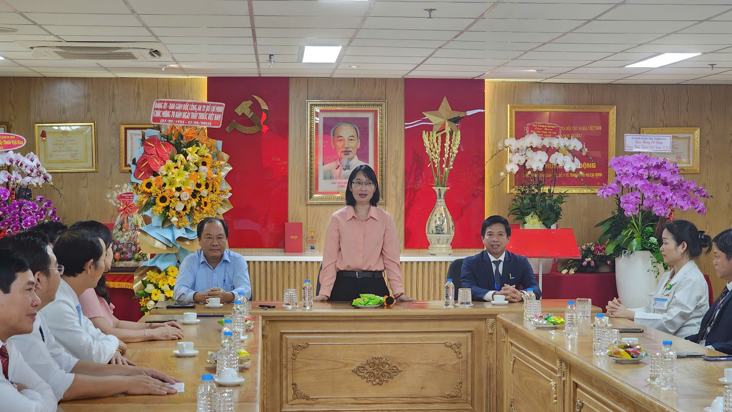 Những con số và thành tựu ấn tượng của Bệnh viện Nhân dân 115 - Ảnh 1.