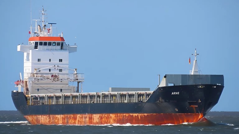 T&agrave;u đi qua v&ugrave;ng biển Baltic. Ảnh: Vesselfinder.com