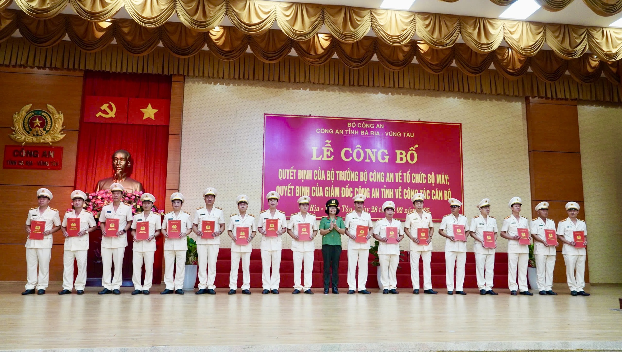 Công an Bà Rịa - Vũng Tàu sắp xếp, bố trí nhân sự sau khi giải thể công an cấp huyện- Ảnh 3.