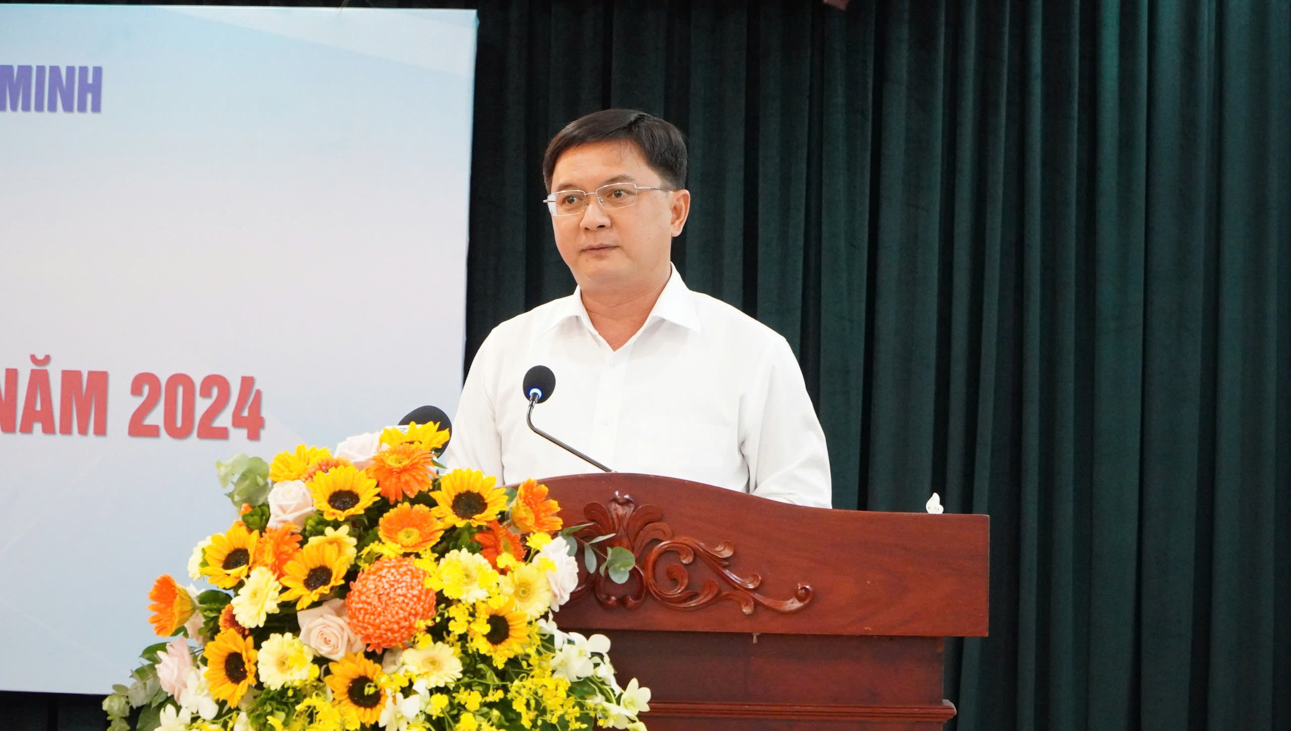 &Ocirc;ng Nguyễn Mạnh Cường giữ chức Trưởng Ban Tuy&ecirc;n gi&aacute;o v&agrave; D&acirc;n vận Th&agrave;nh ủy TP HCM- Ảnh 1.