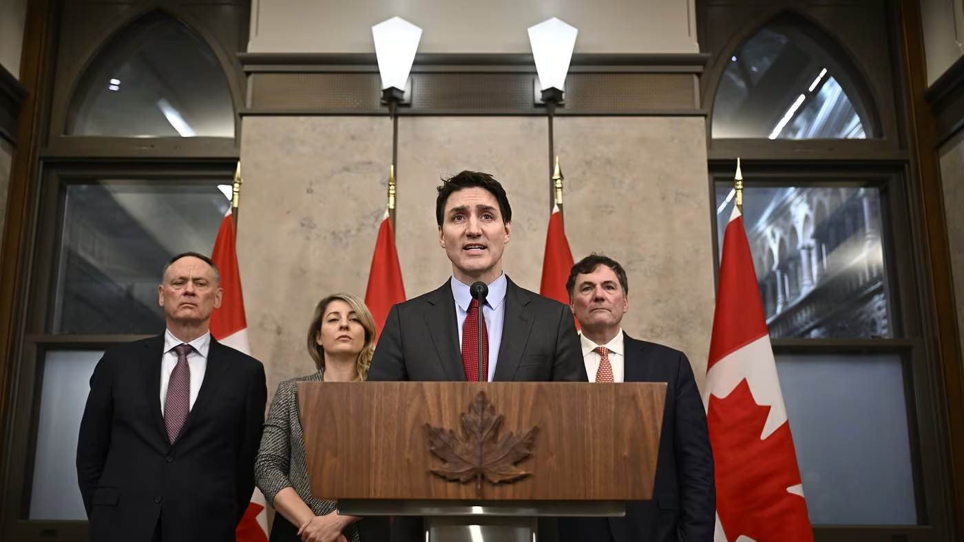 Người d&acirc;n Canada "trừng phạt" thuế quan Mỹ- Ảnh 2.