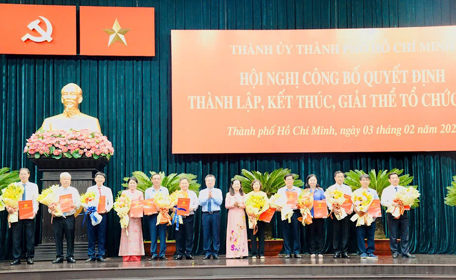 Chi tiết 21 cơ quan Đảng của TP HCM kết th&uacute;c hoạt động v&agrave; giải thể- Ảnh 1.