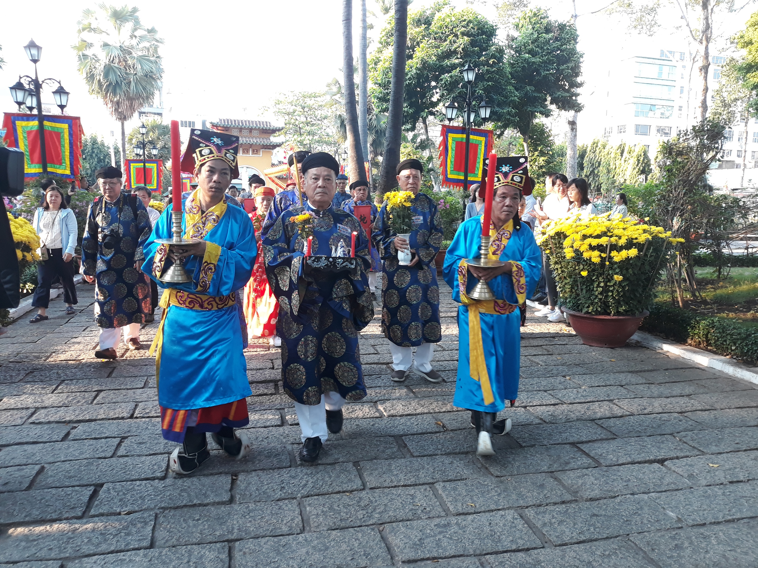 Rộn r&agrave;ng Lễ Khai hạ - cầu an- Ảnh 10.