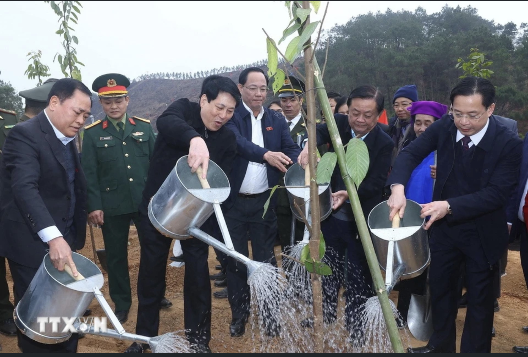 Chủ tịch nước Lương Cường thăm v&agrave; l&agrave;m việc với Tỉnh ủy Lạng Sơn- Ảnh 4.