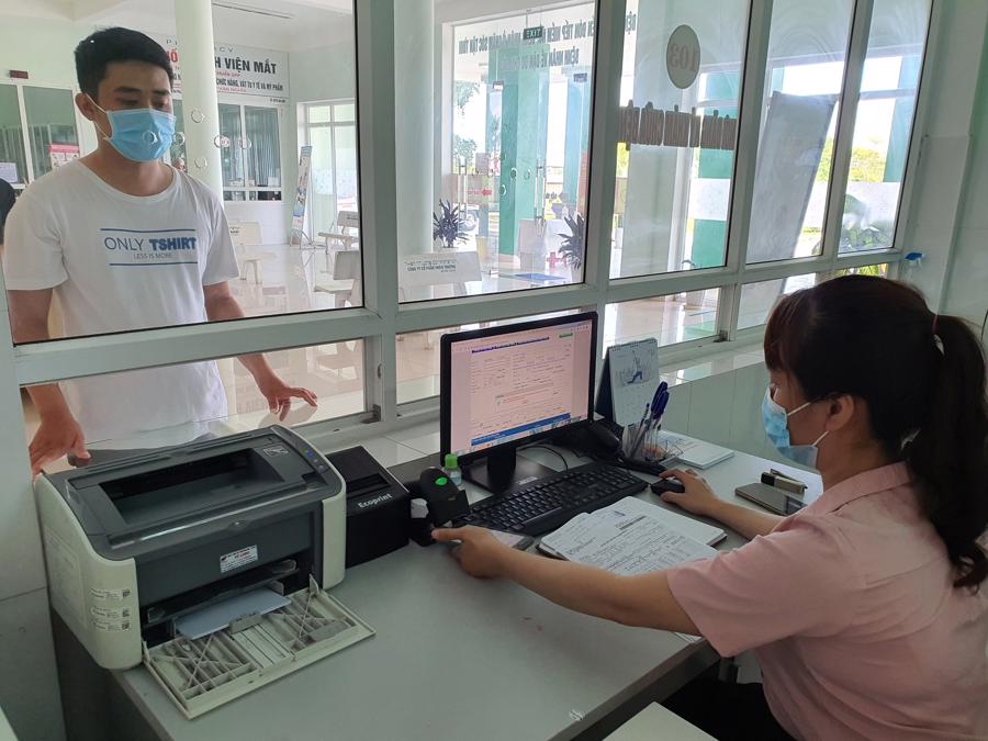 Mức đ&oacute;ng bảo hiểm y tế sẽ c&oacute; nhiều thay đổi- Ảnh 1.
