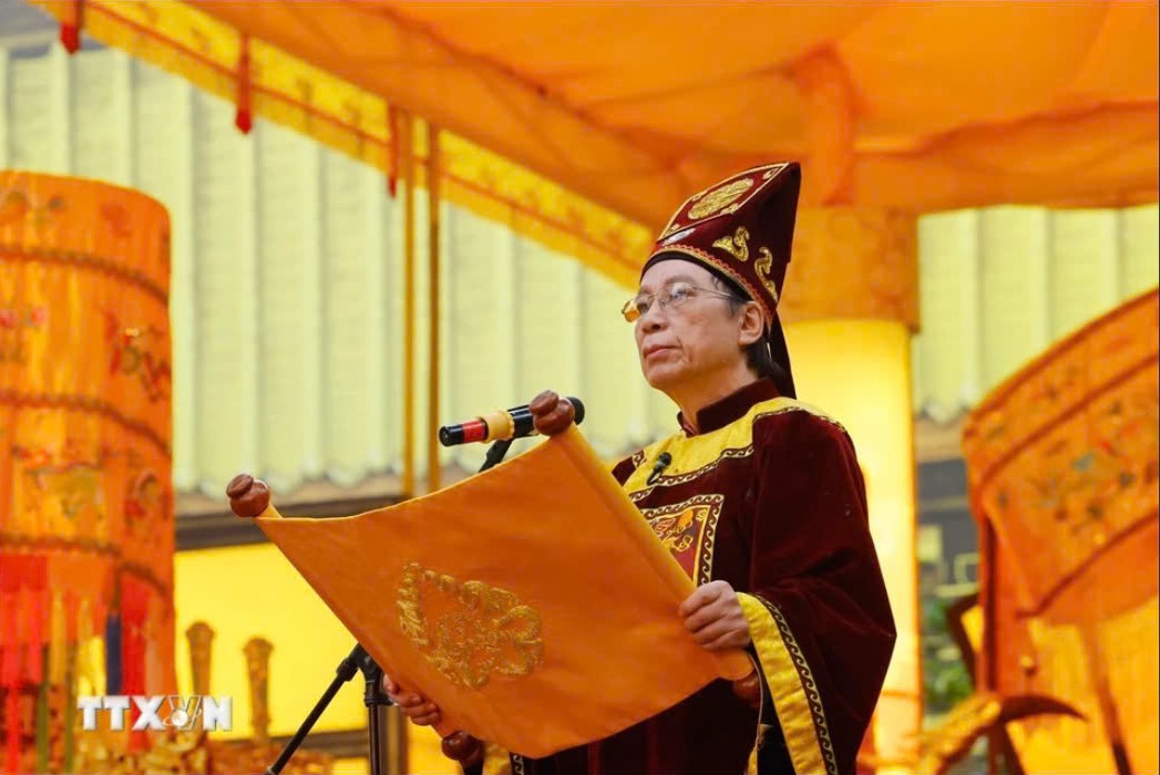 Chủ tịch nước Lương Cường chủ tr&igrave; Lễ d&acirc;ng hương khai Xu&acirc;n tại Ho&agrave;ng th&agrave;nh Thăng Long- Ảnh 8.