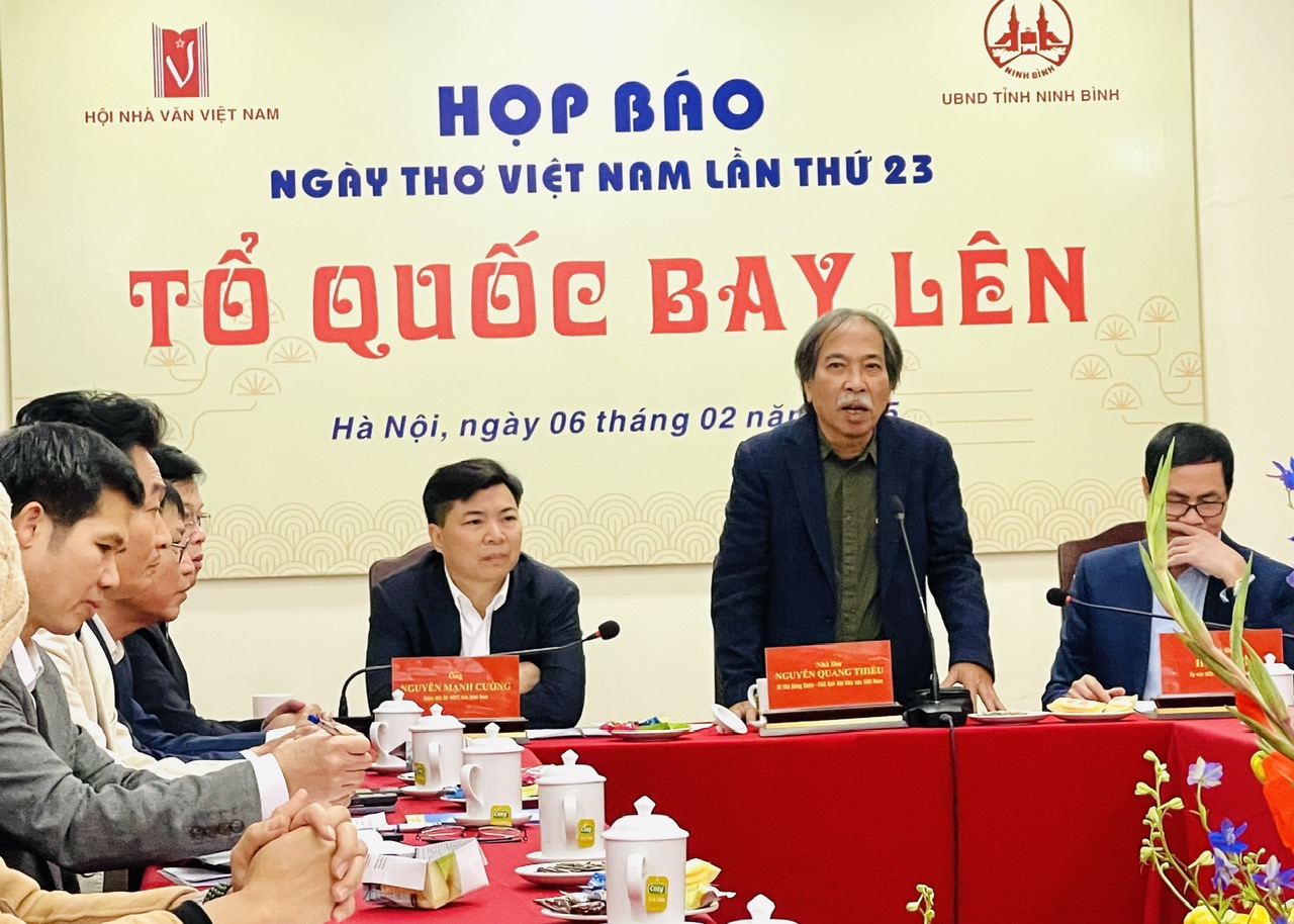 Ng&agrave;y thơ Việt Nam 2025: "Tổ quốc bay l&ecirc;n"- Ảnh 1.